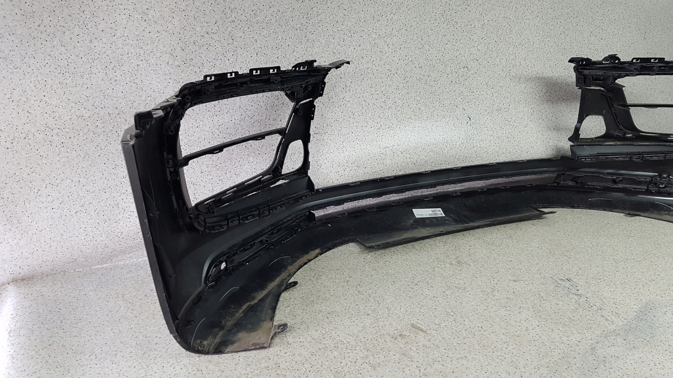 PORSCHE MACAN GTS LIFT 2021 - bumper front 9737