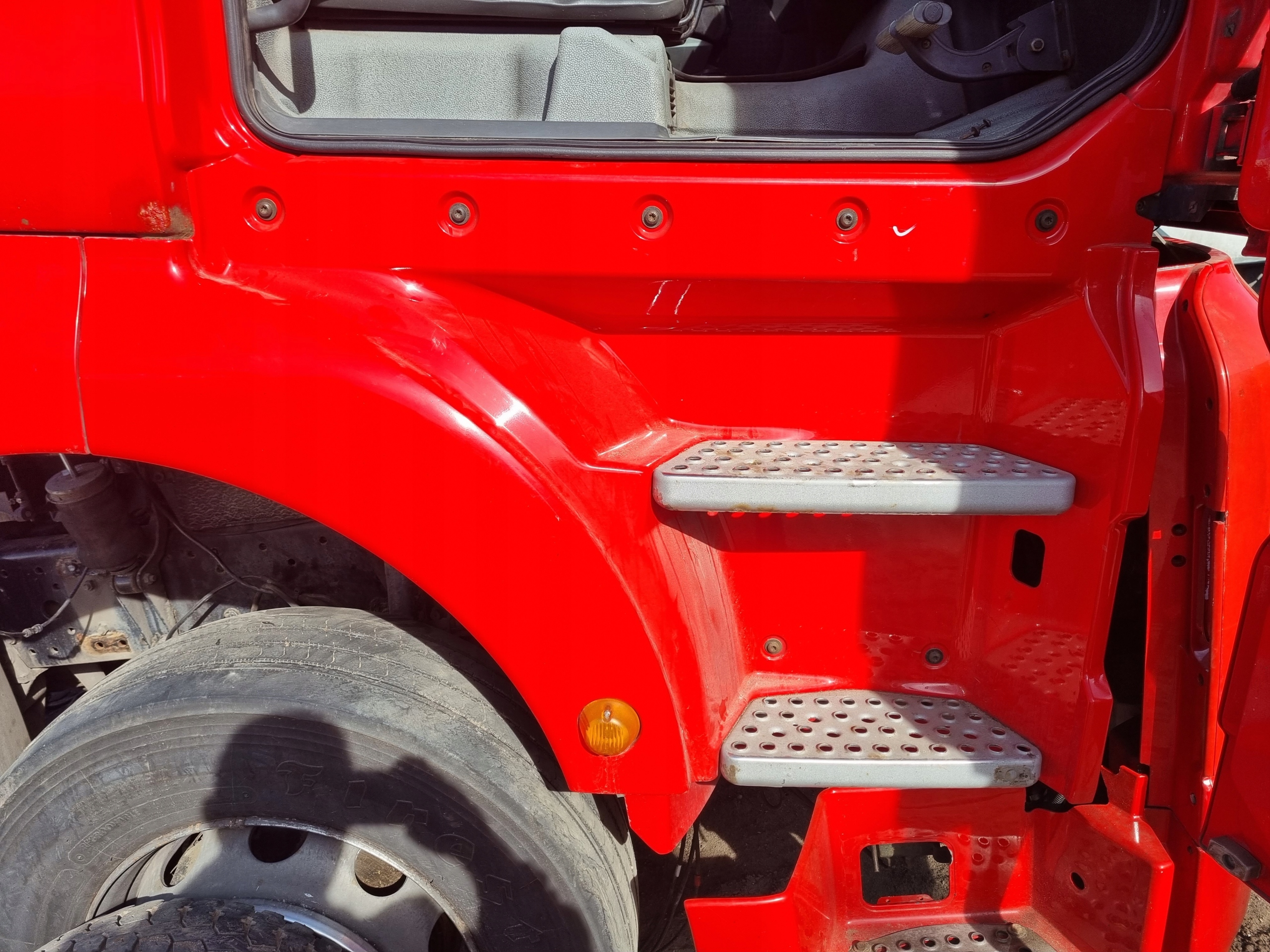 MAN TGA TGX СТУПІНЬ КАБІНИ ПРАВА