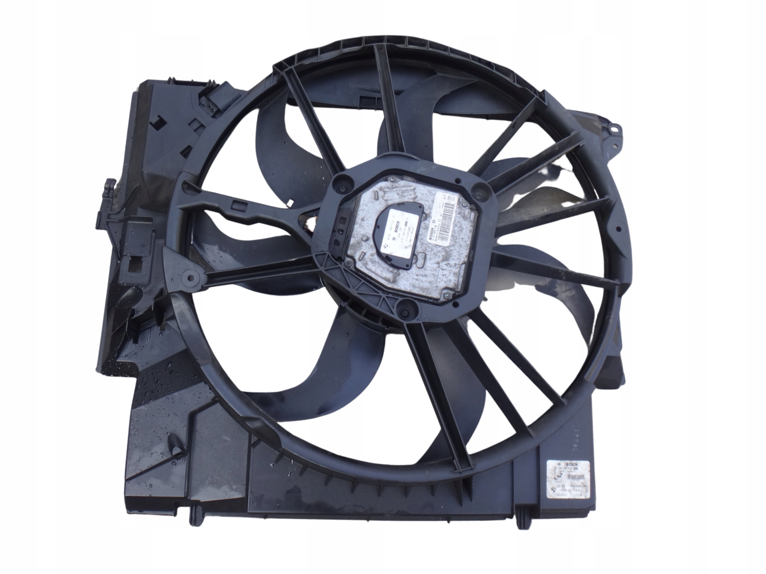 7545366 - Вентилятор радиатора BMW E90 335 Xi