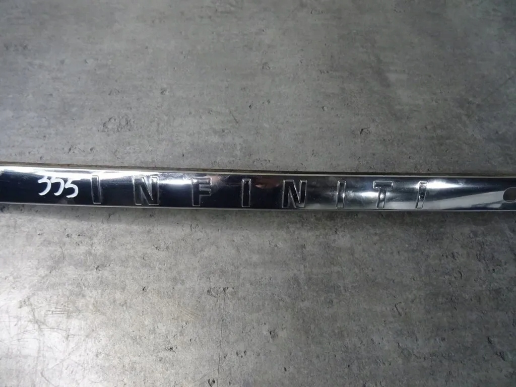 90810-1CJ0A - BLENDA НАКЛАДКА ЗАКРЫЛКА INFINITI FX II QX70 3.0 D