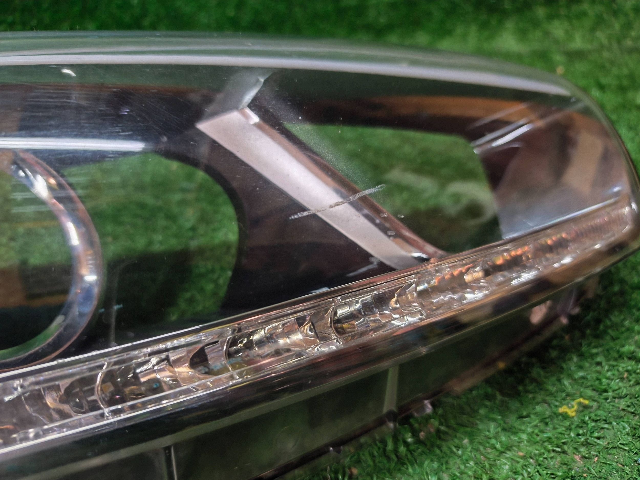 lamp lens REFLEKTORA right front KIA CEED II LED 12- NR.R1510