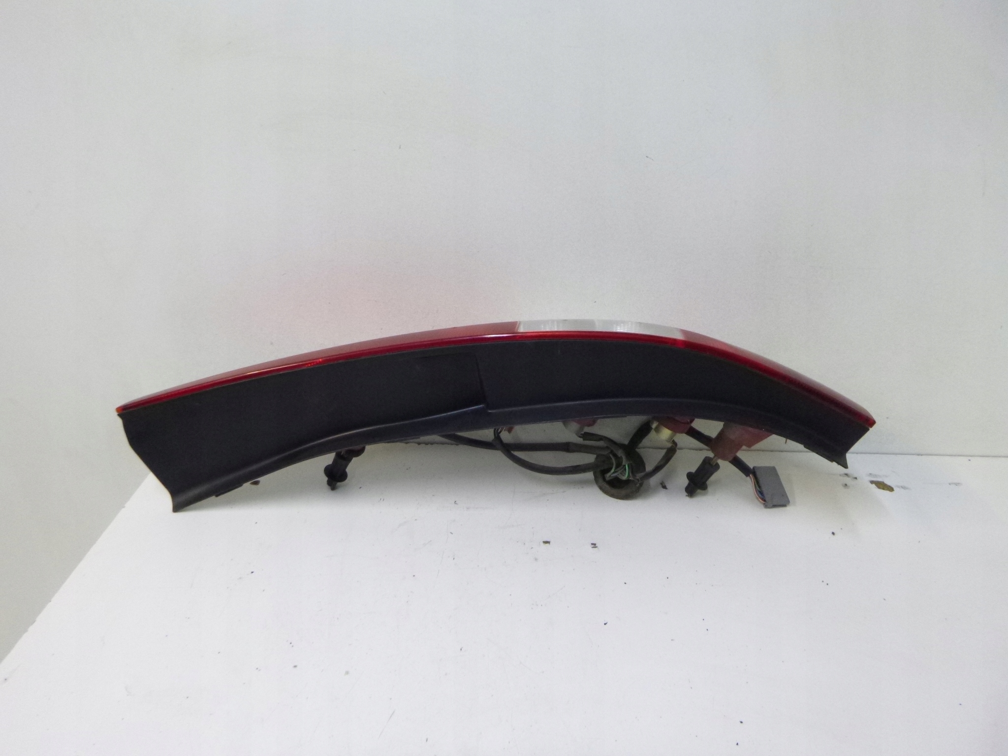 light rear Ford Mondeo III Kombi 2003r.