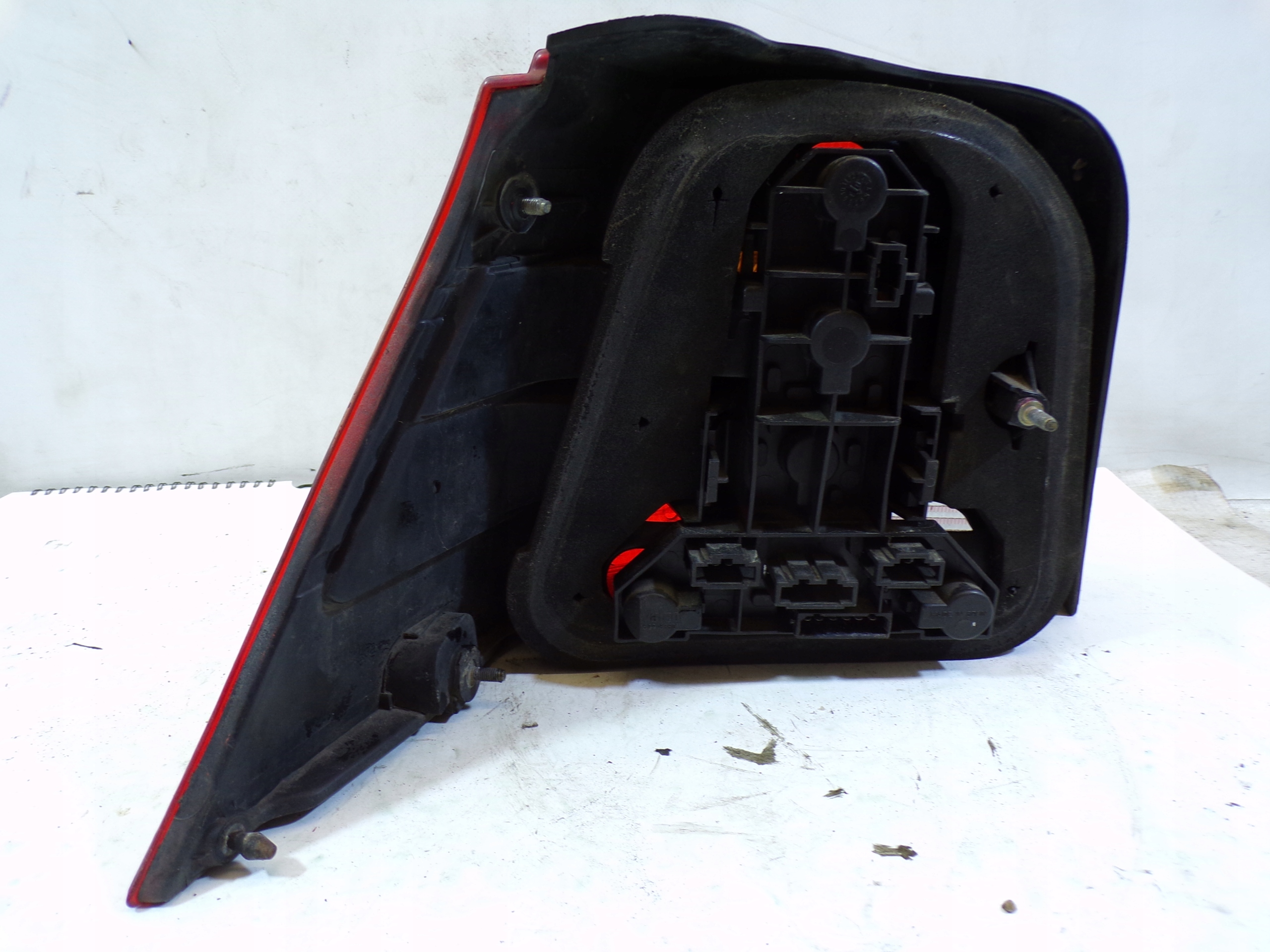 light rear rear part right VOLKSWAGEN GOLF 4 IV HB (8) (K)