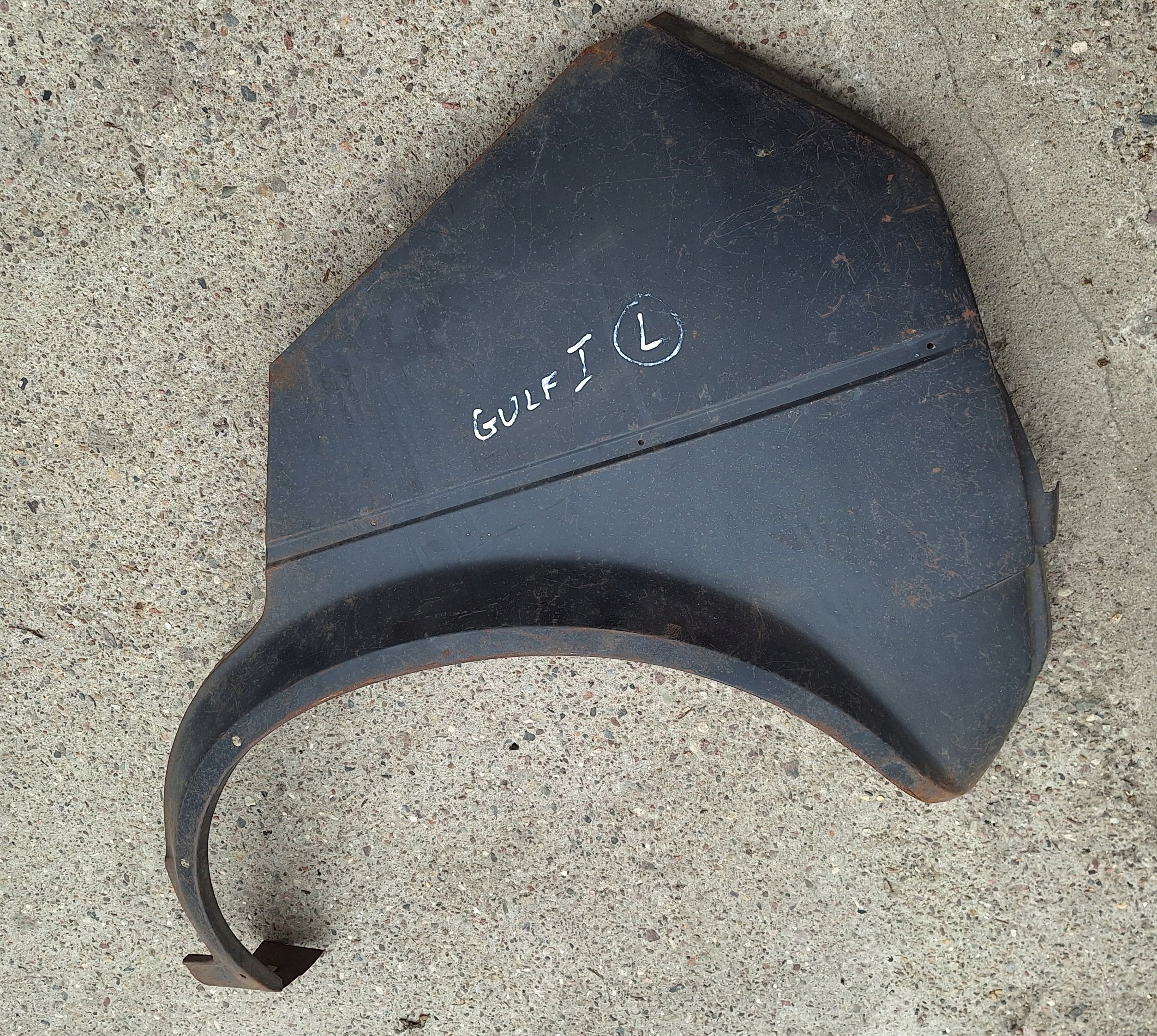 VW GOLF I MK1 REPERATURKA BŁOTNIKA TYŁ L