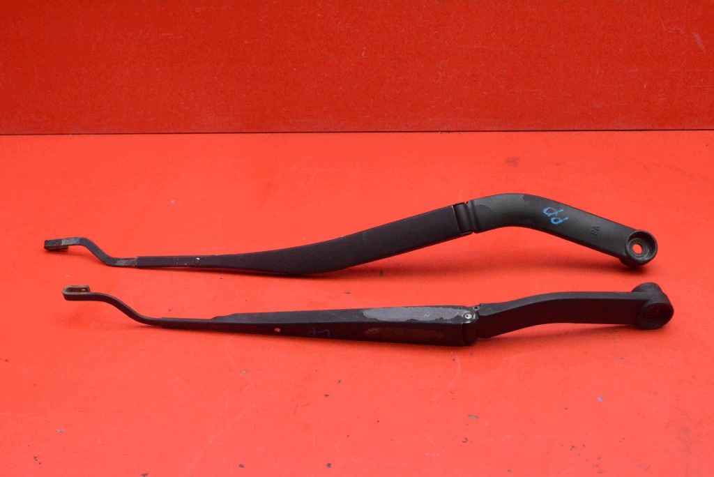 wiper arm front EU HYUNDAI GENESIS 1 and LIFT 11-14