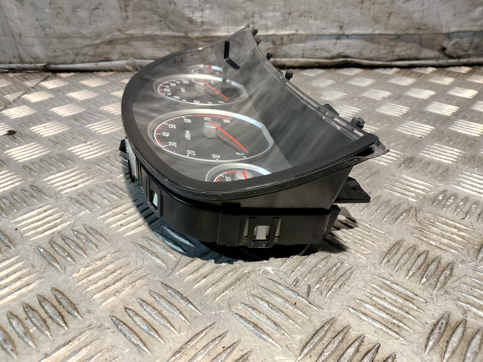 dials OPEL VECTRA C LIFT FL 1.8 B 13193043RE