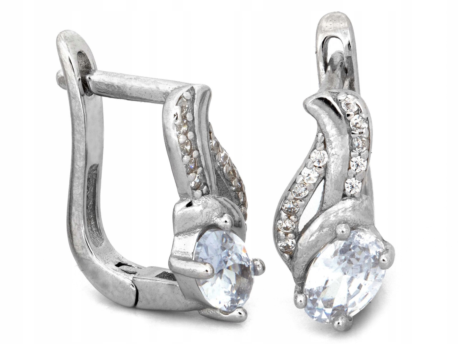 Stříbrné náušnice 925 s zirkony 2.68 g, stylové a elegantní