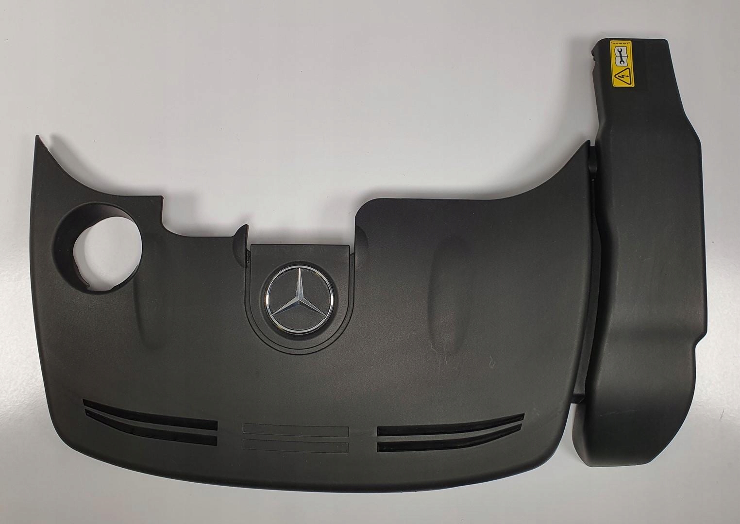 OSŁONA OBUDOWA SILNIKA MERCEDES CLS W218 3.0 CGI