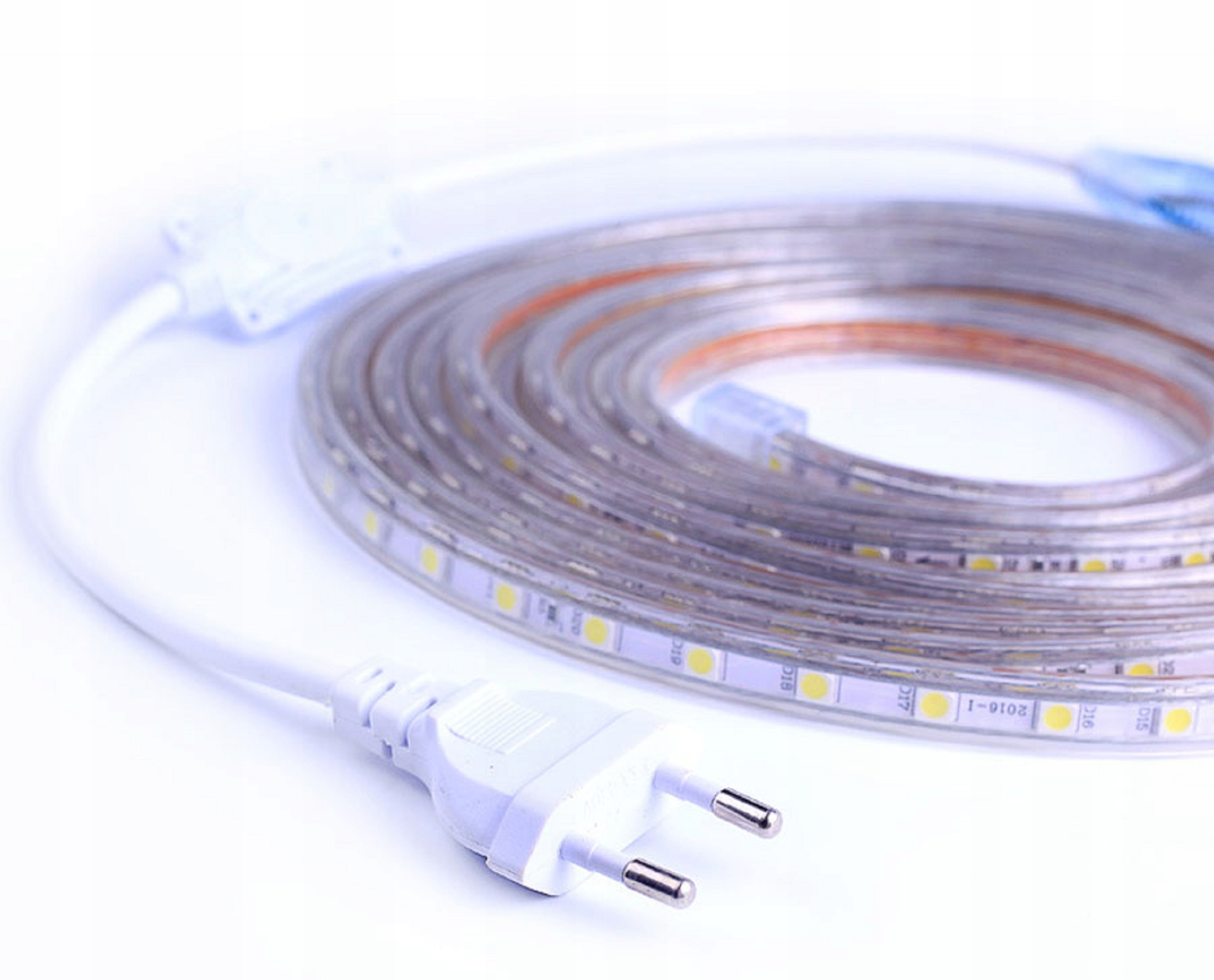 ZEWNĘTRZNA TAŚMA LED 230V IP68 5050 CIEPŁY / ZIMNY EAN (GTIN) 7440001362302