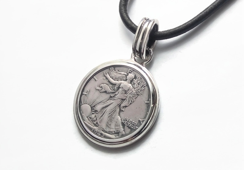 ZE SREBRA BOGINI WOLNOŚCI ORYGINALNA PÓŁDOLARÓWKA