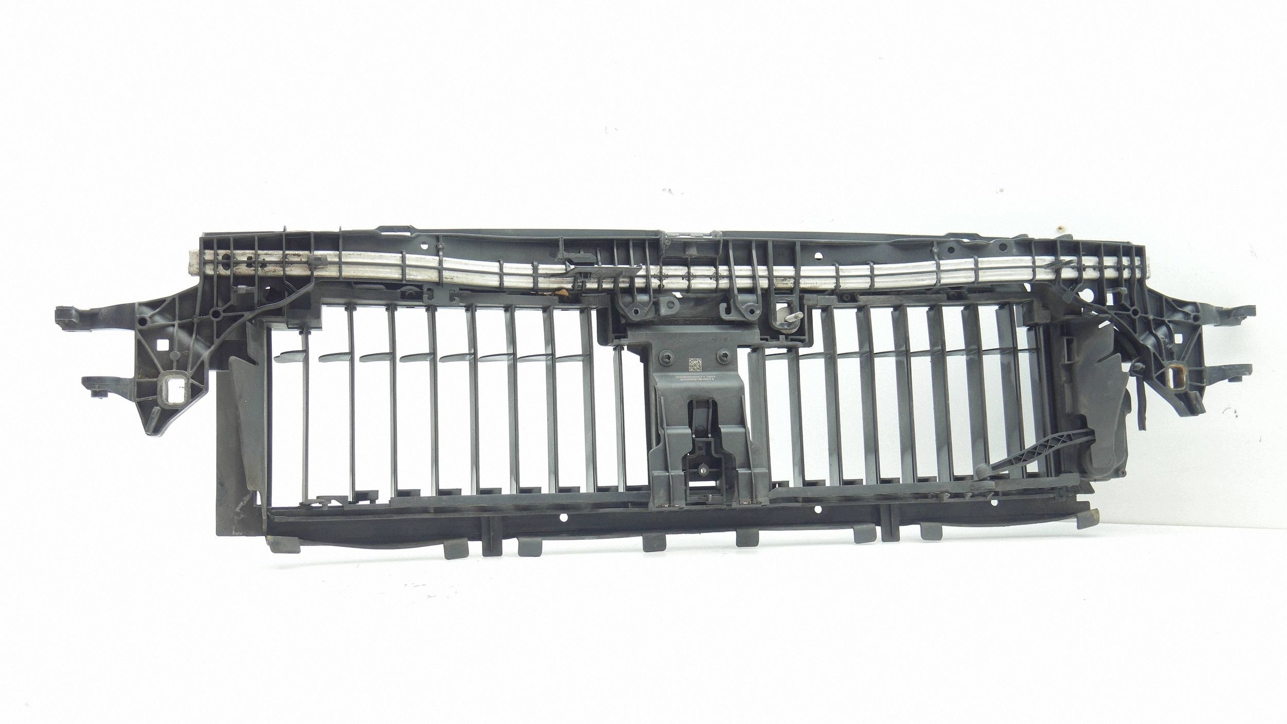 console support panel for radiators of a bumper MERCEDES W213 A2136201701