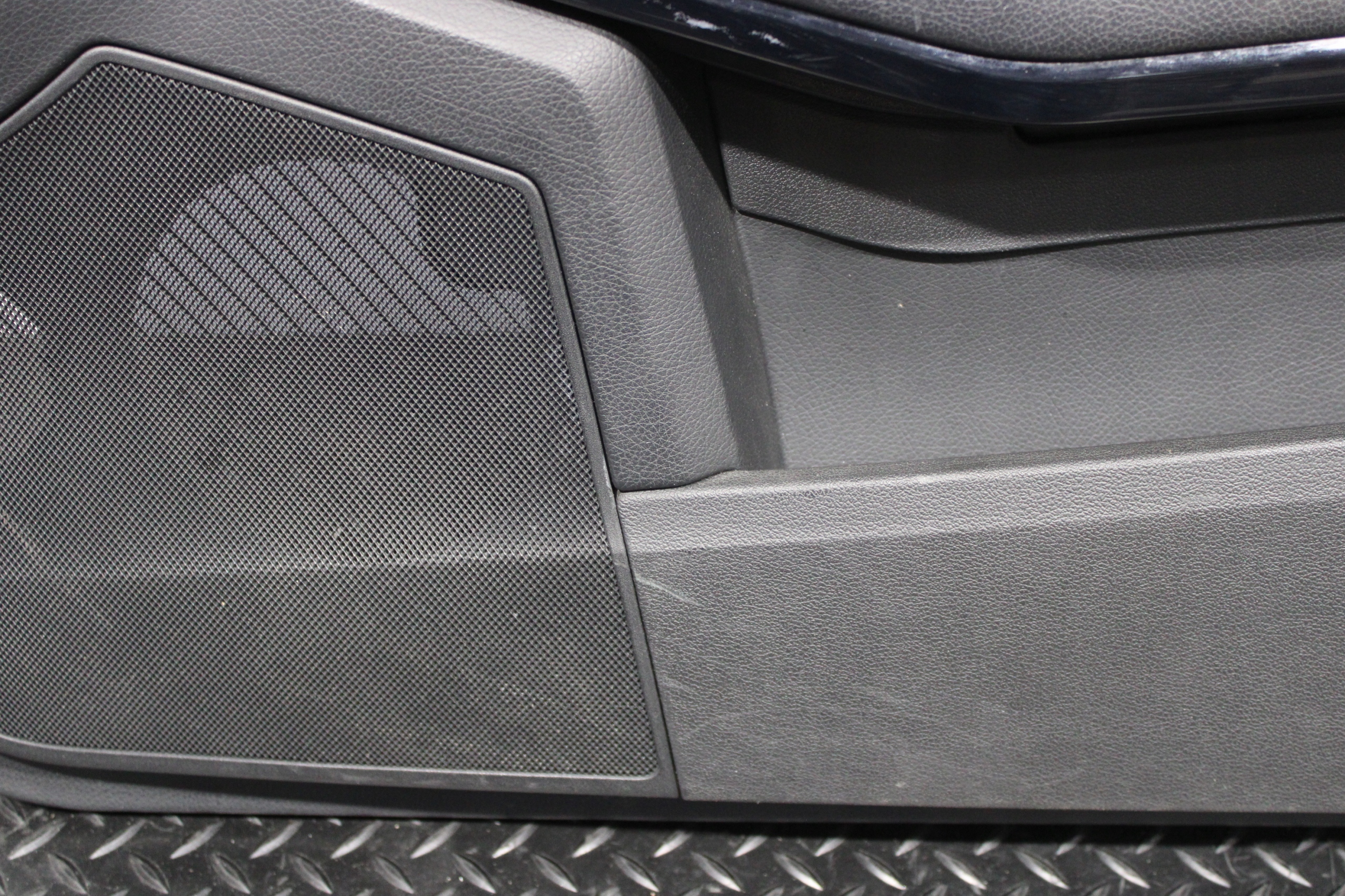upholstery side door right front MERCEDES E-class W212 LIFT