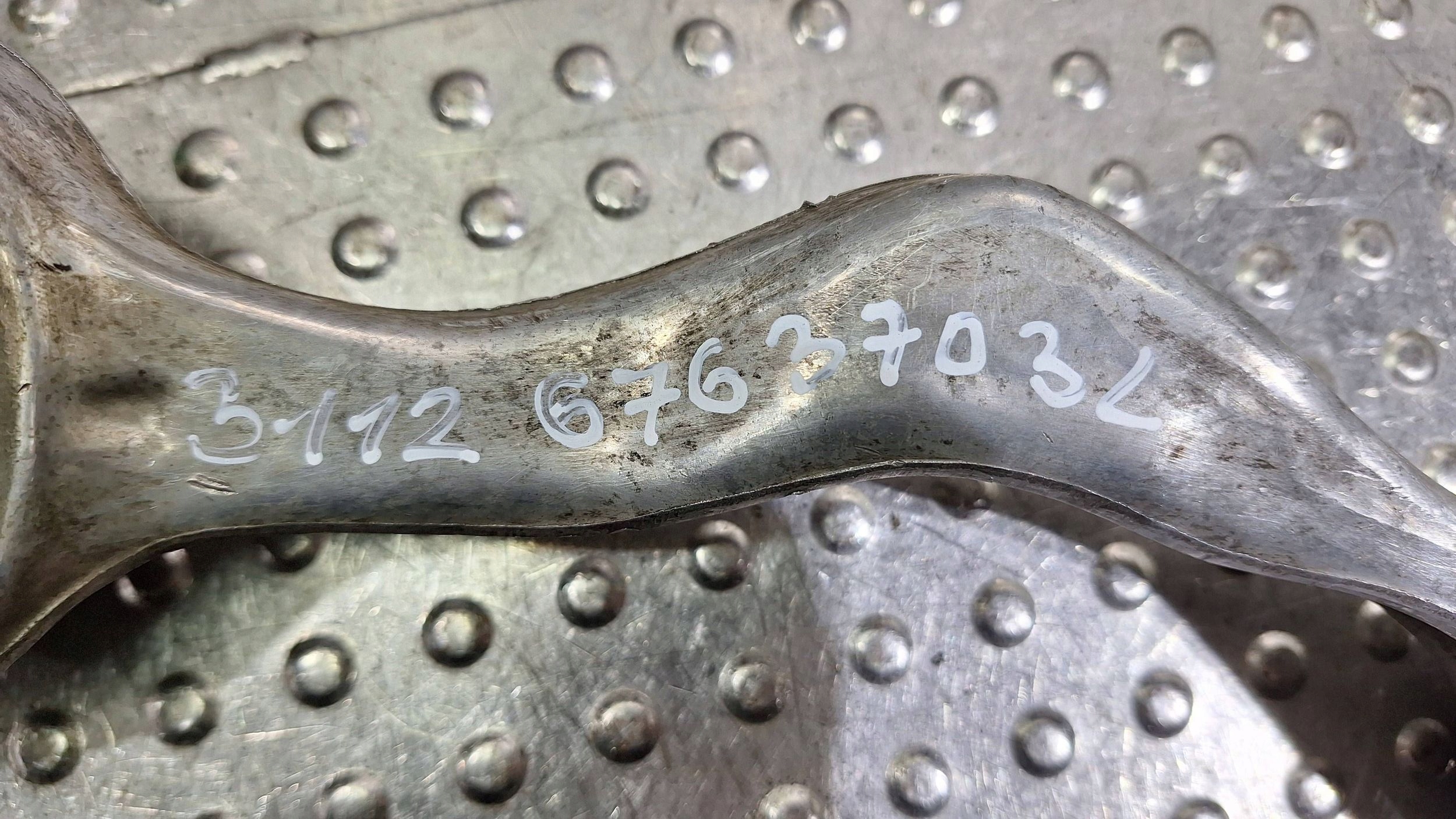 Querlenker links vorne 6763703 BMW E81 E82 E87 E88 E89 E90 E91 E92 E93 X1 E84
