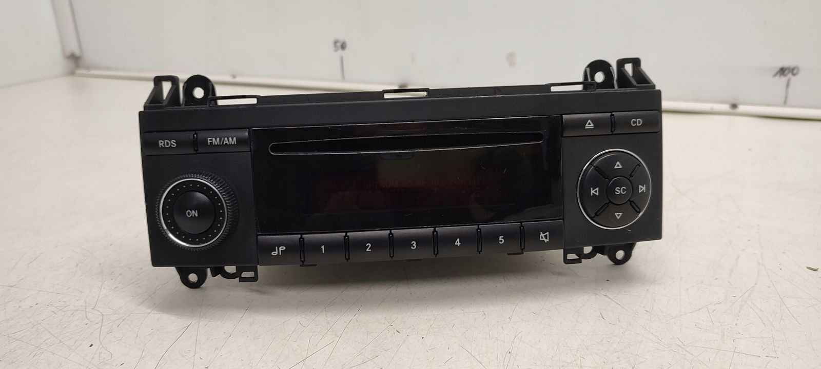 Radio Mercedes W169 1,7 Essence