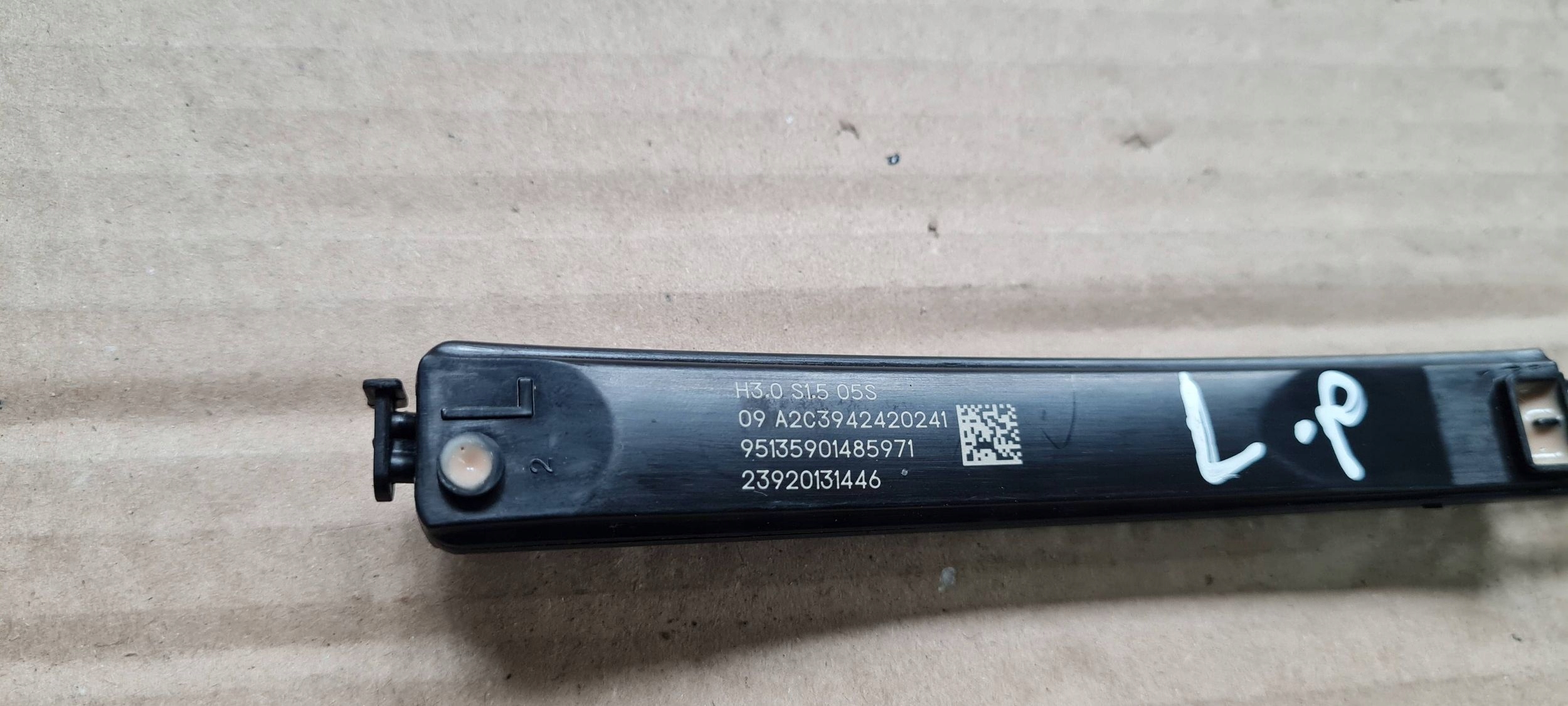 SQ8 4M RSQ8 Q8 sensor handles left KEYLESS 4N0927753 A6 C8 4K A7