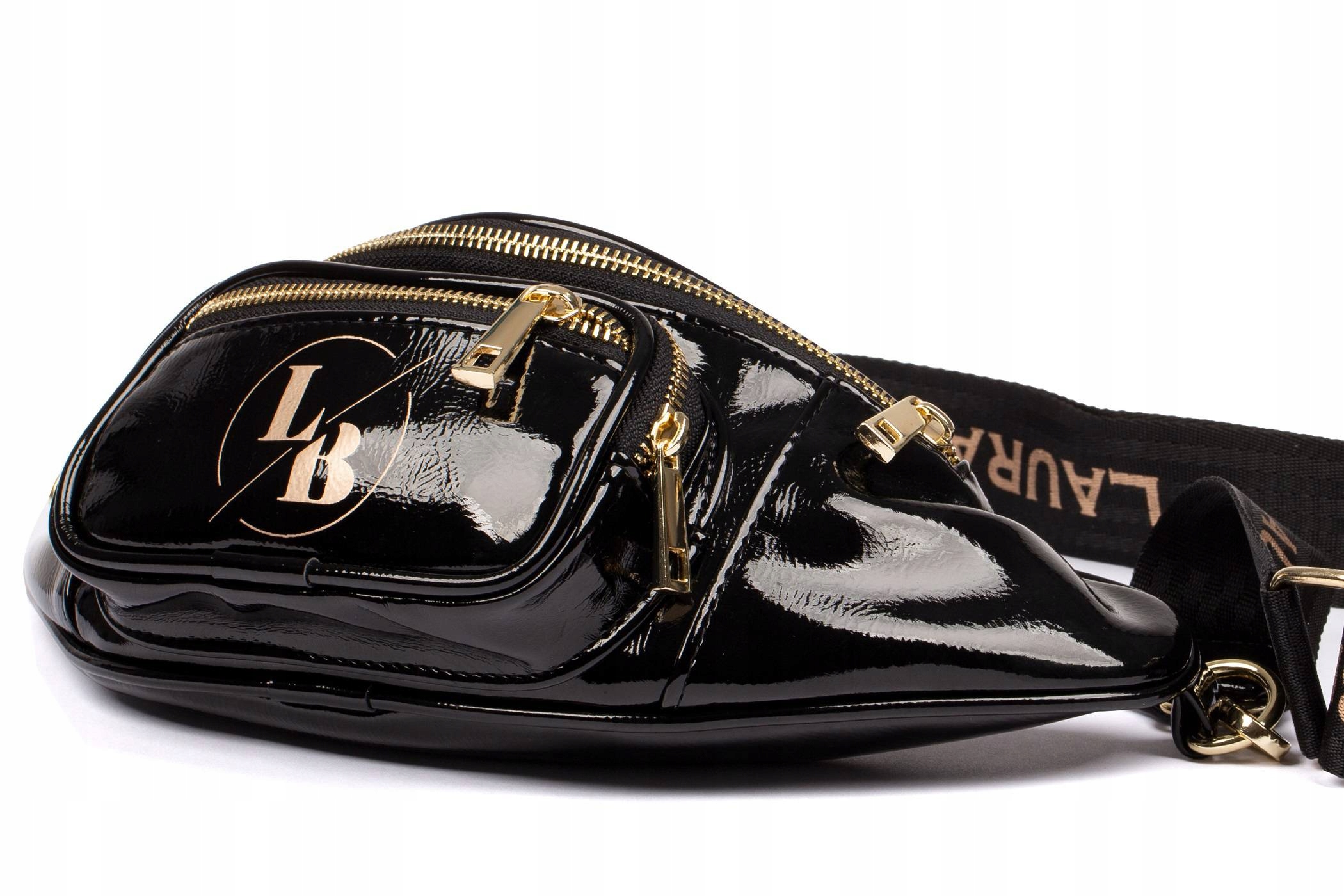 BIAŁA TOREBKA DAMSKA LISTONOSZKA NERKA SASZETKA Z PASKIEM LOGO BIODRÓWKA Model ETLB08 polska torebka nerka przez ramię