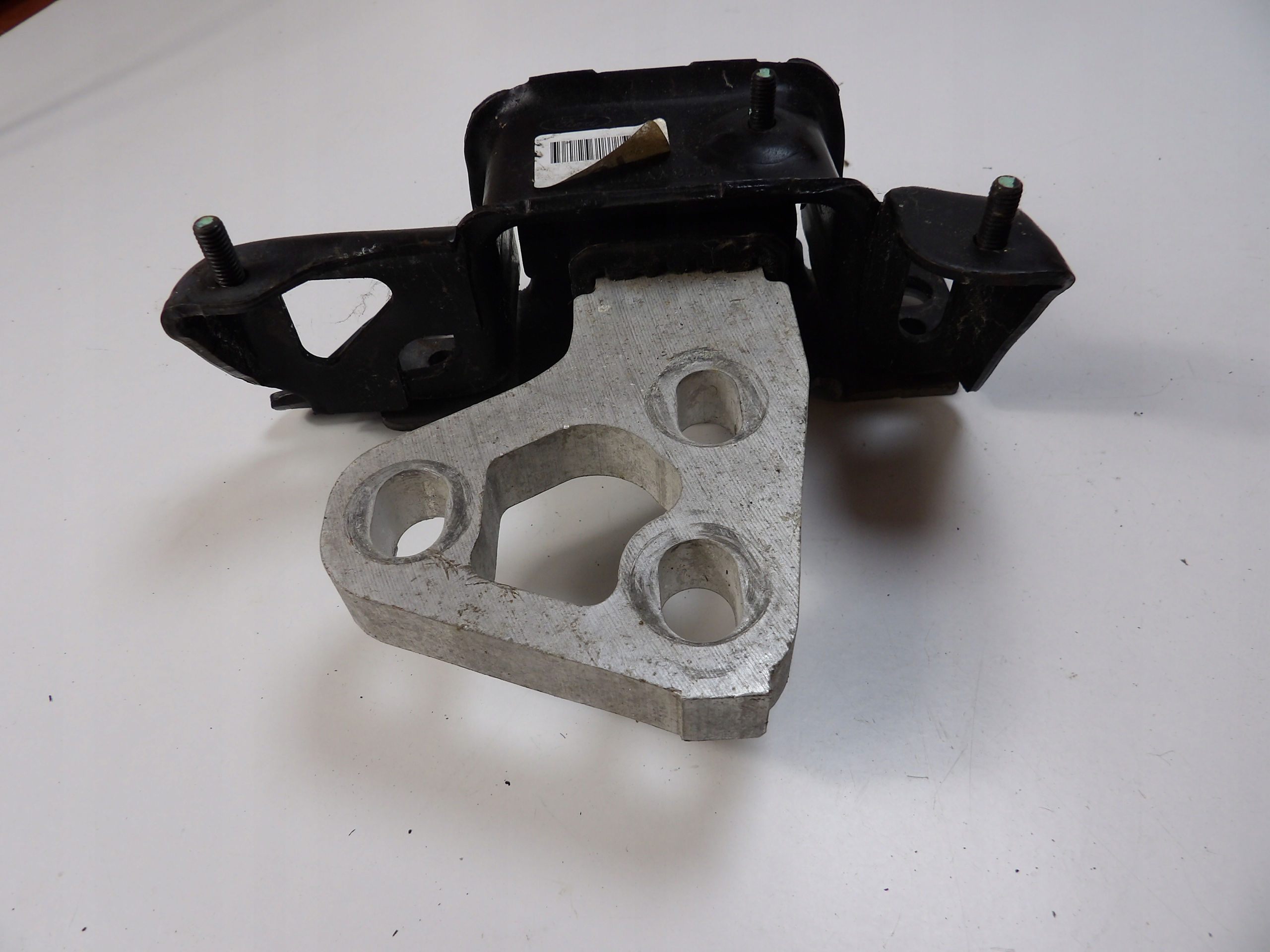FORD FIESTA MK7 LIFT 1.6 ST gearbox mount