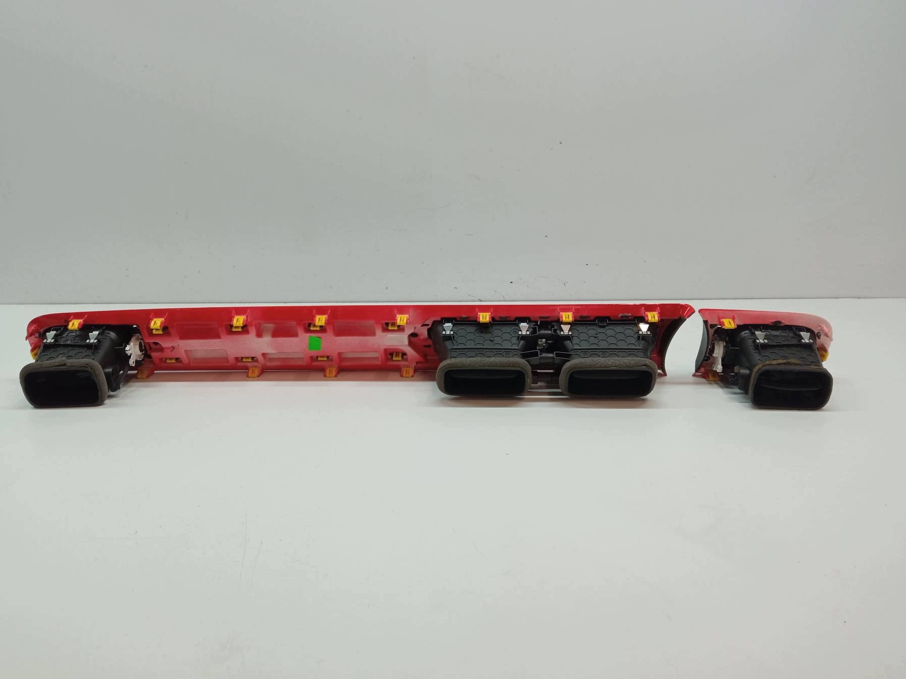 KRATKI air conditioning devices left central KOMPLET red Citroen C3 III (2016-2024)