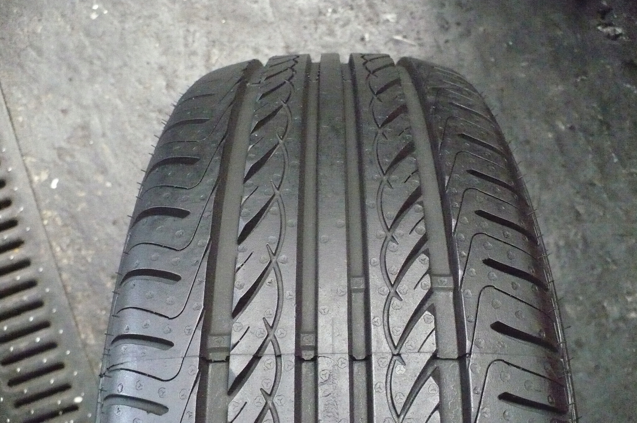 Goodyear Assurance 205/60R16 Novinka 2024