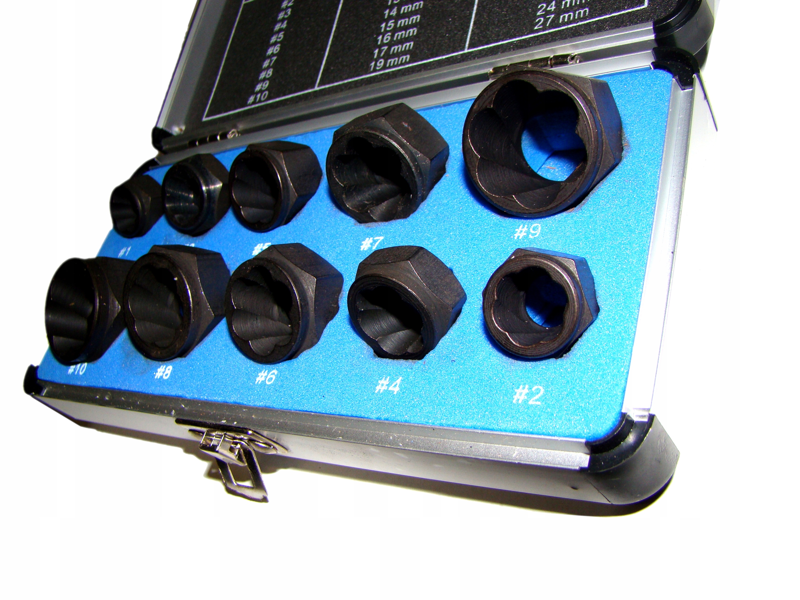 Nasadki Do Uszkodzonych Obrobionych Objechanych Śrub Nakrętek