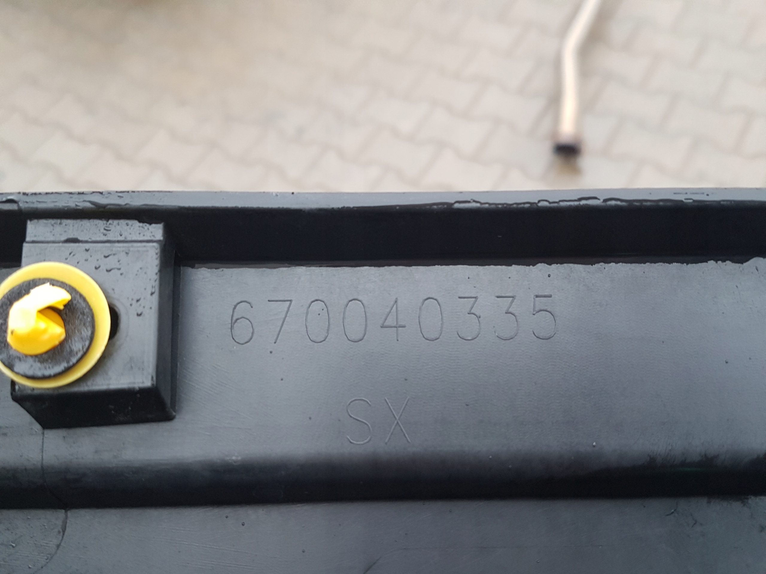 MASERATI LEVANTE moulding threshold left