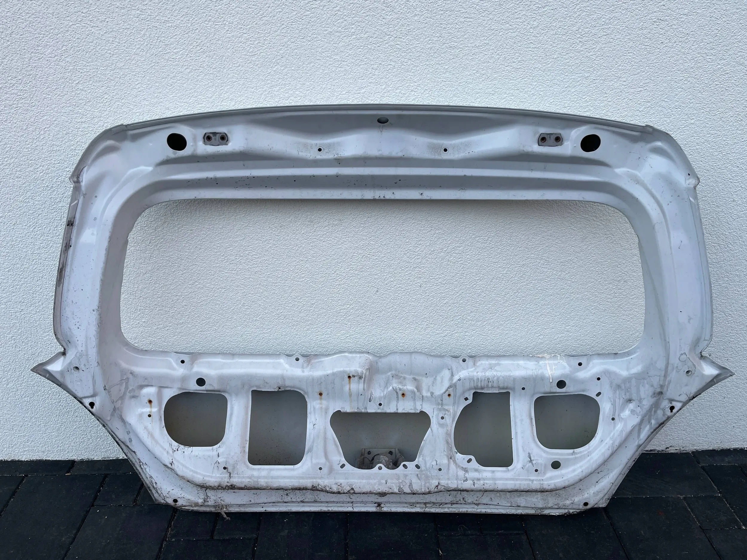 boot door rear boot Suzuki Swift MK7 IV 10
