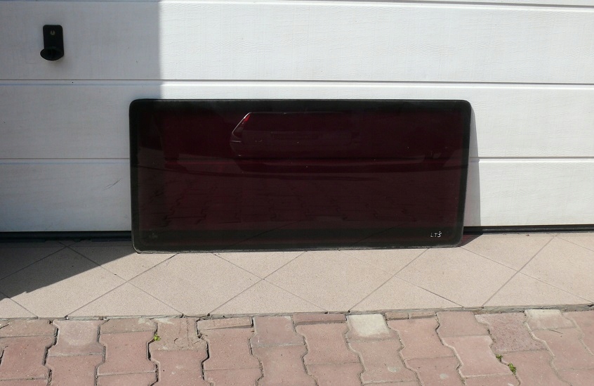 window bodywork left rear part the centre VW TRANSPORTER IV T4 MULTIVAN 98r.