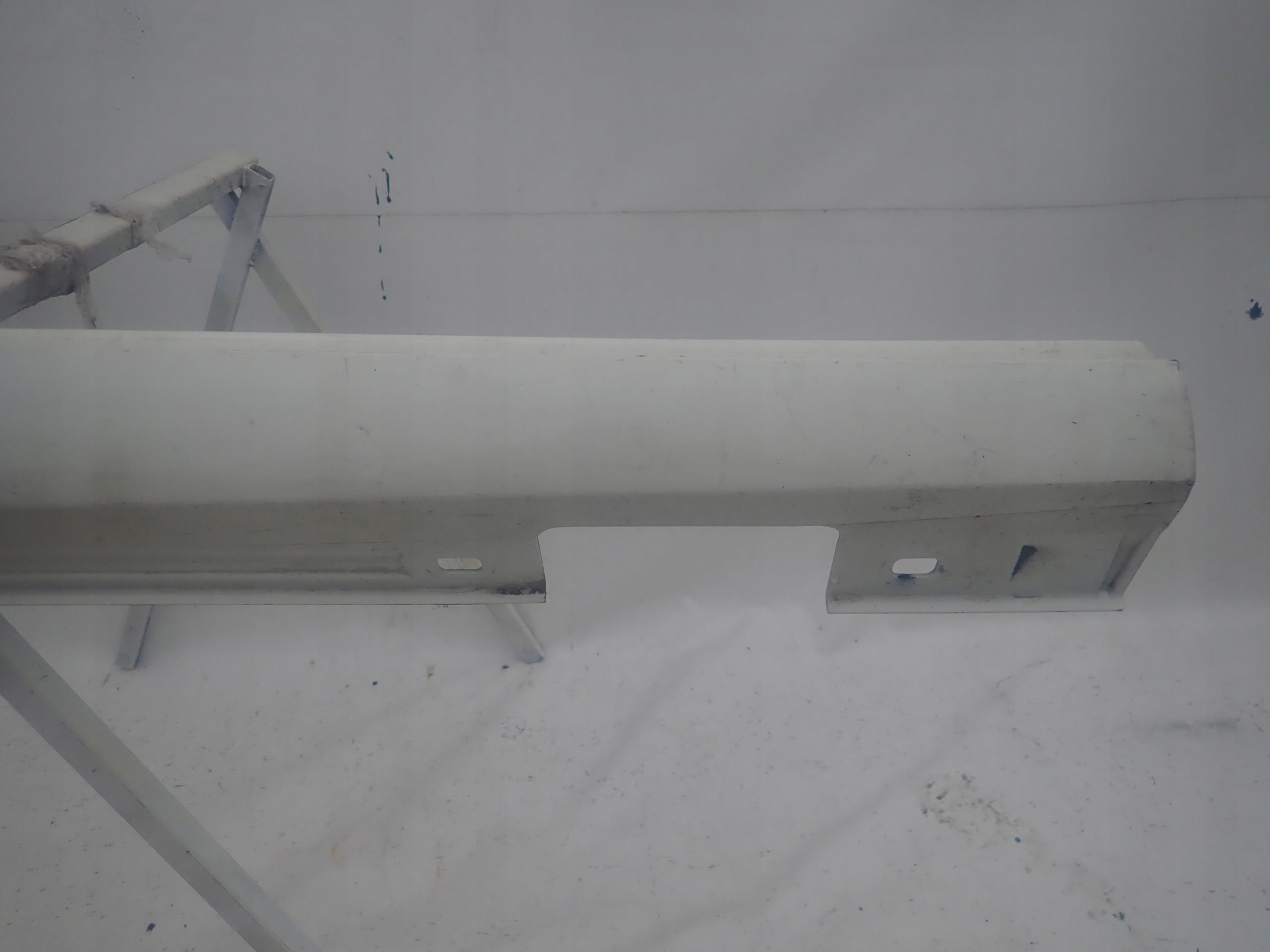 MERCEDES B-KLASA W246 threshold right moulding threshold