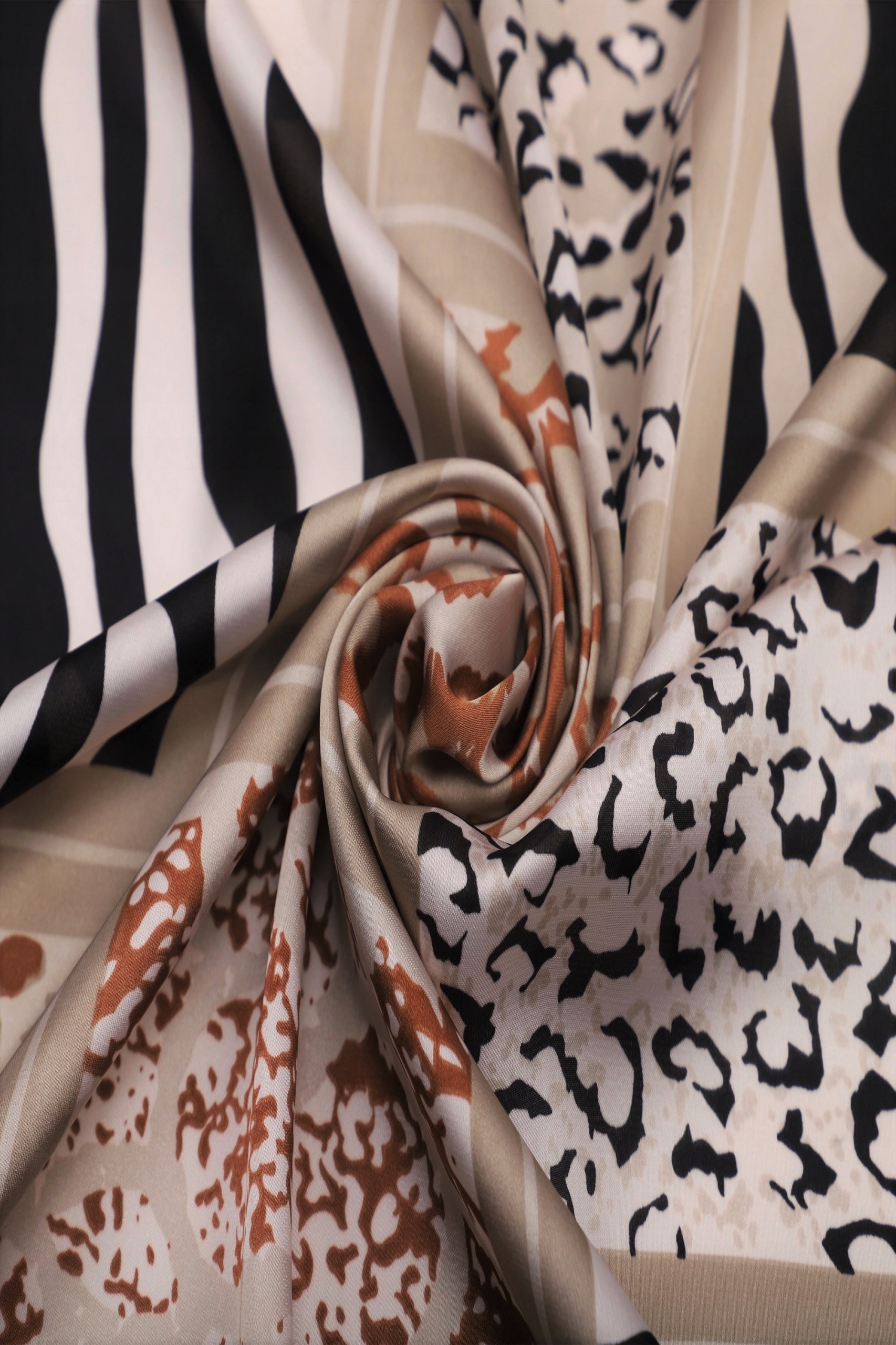 APASZKA GAWROSZKA BANDANA CHUSTA SZAL 70/70 CM Rodzaj apaszka