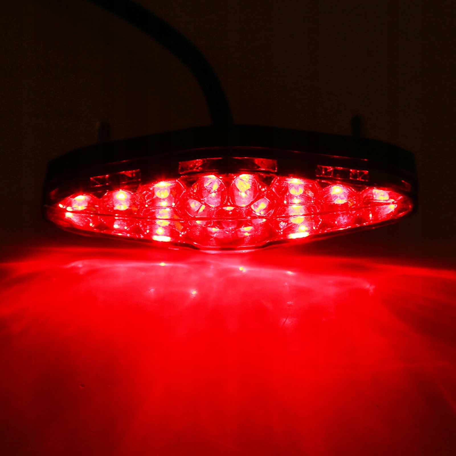12V 15 LED HAMULEC MOTOCYKLOWY STOP RUNNING Producent inny