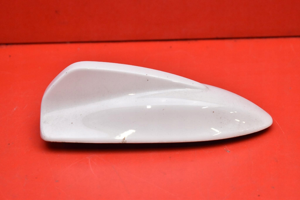 Antenne PLETWA REKIN REKINEK WHITE SOLID 31409876 VOLVO V40 2 II 12-16
