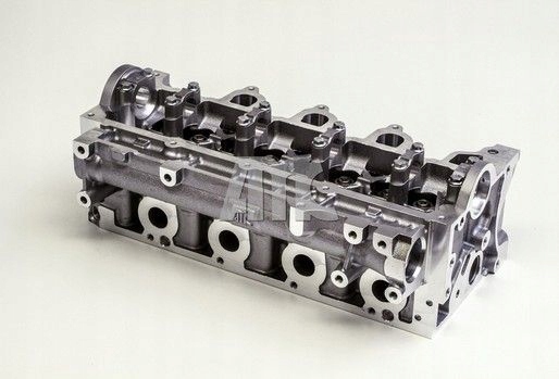 GŁOWICA SILNIKA 908890 AMC Producent części AMC