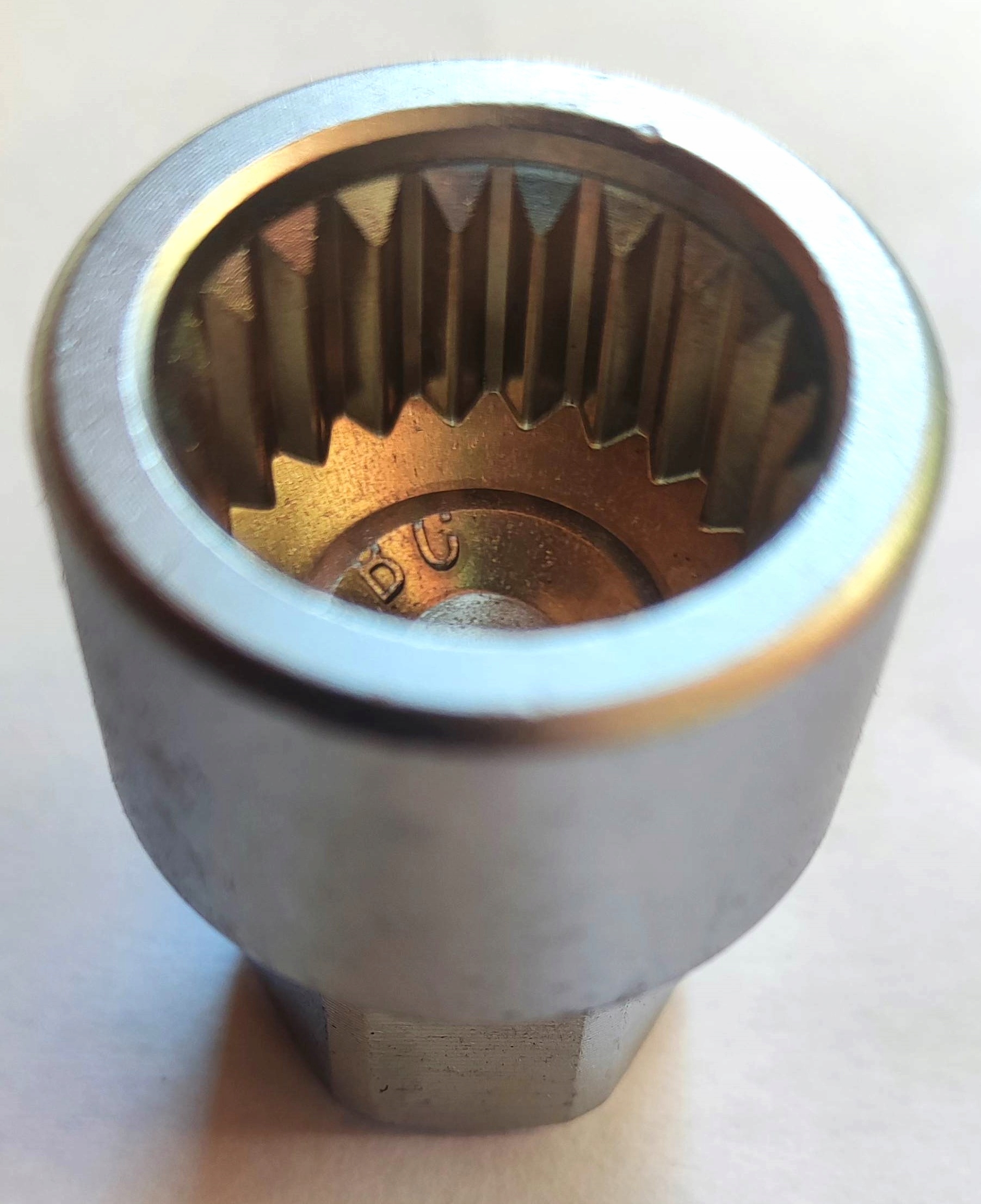 Nástavec, bezpečnostní šroub, zlodějka Porsche 16 zubů