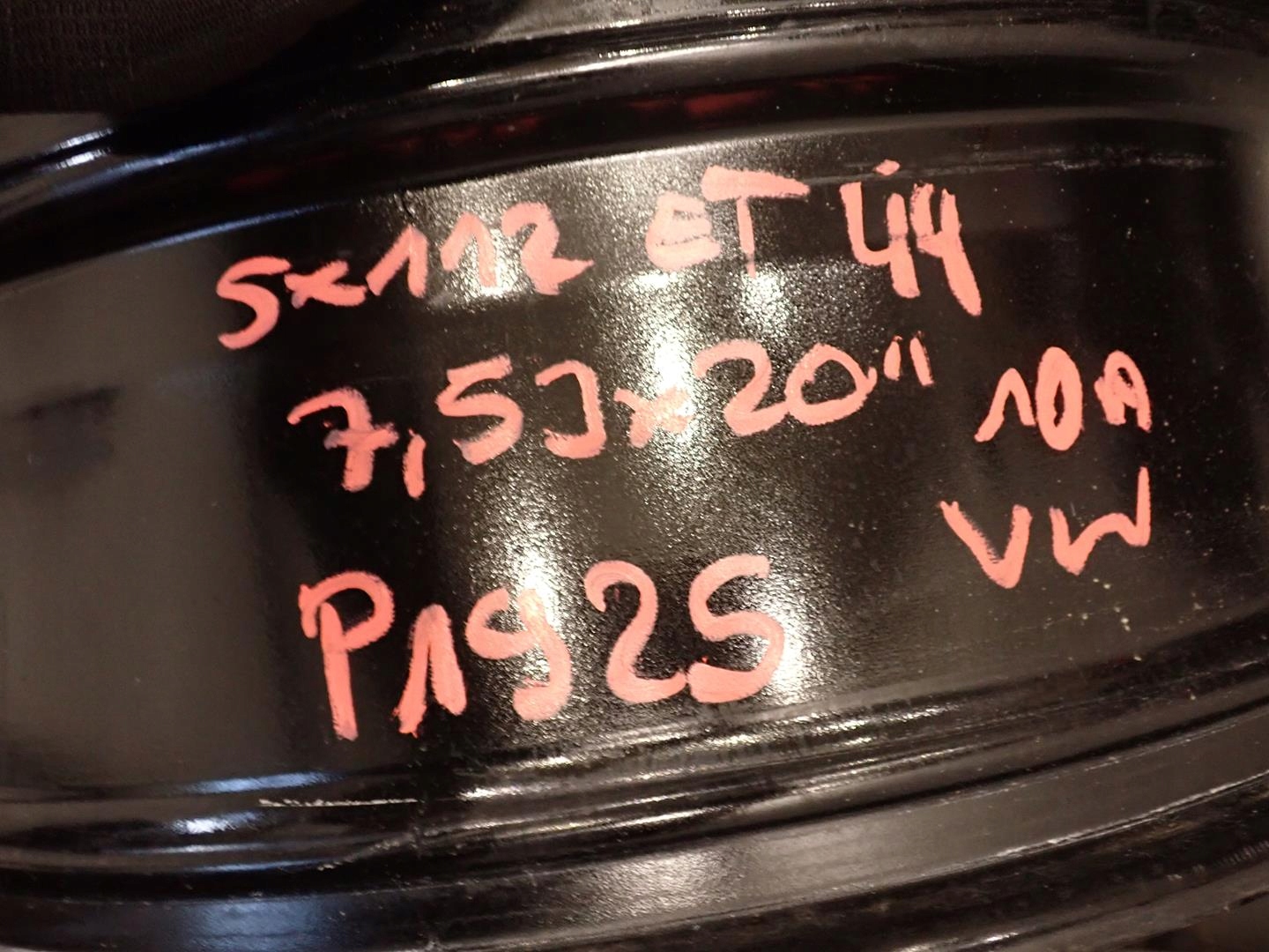 disk disk VW 10A 5x112 ET44 7,5J 20" 10A601025B