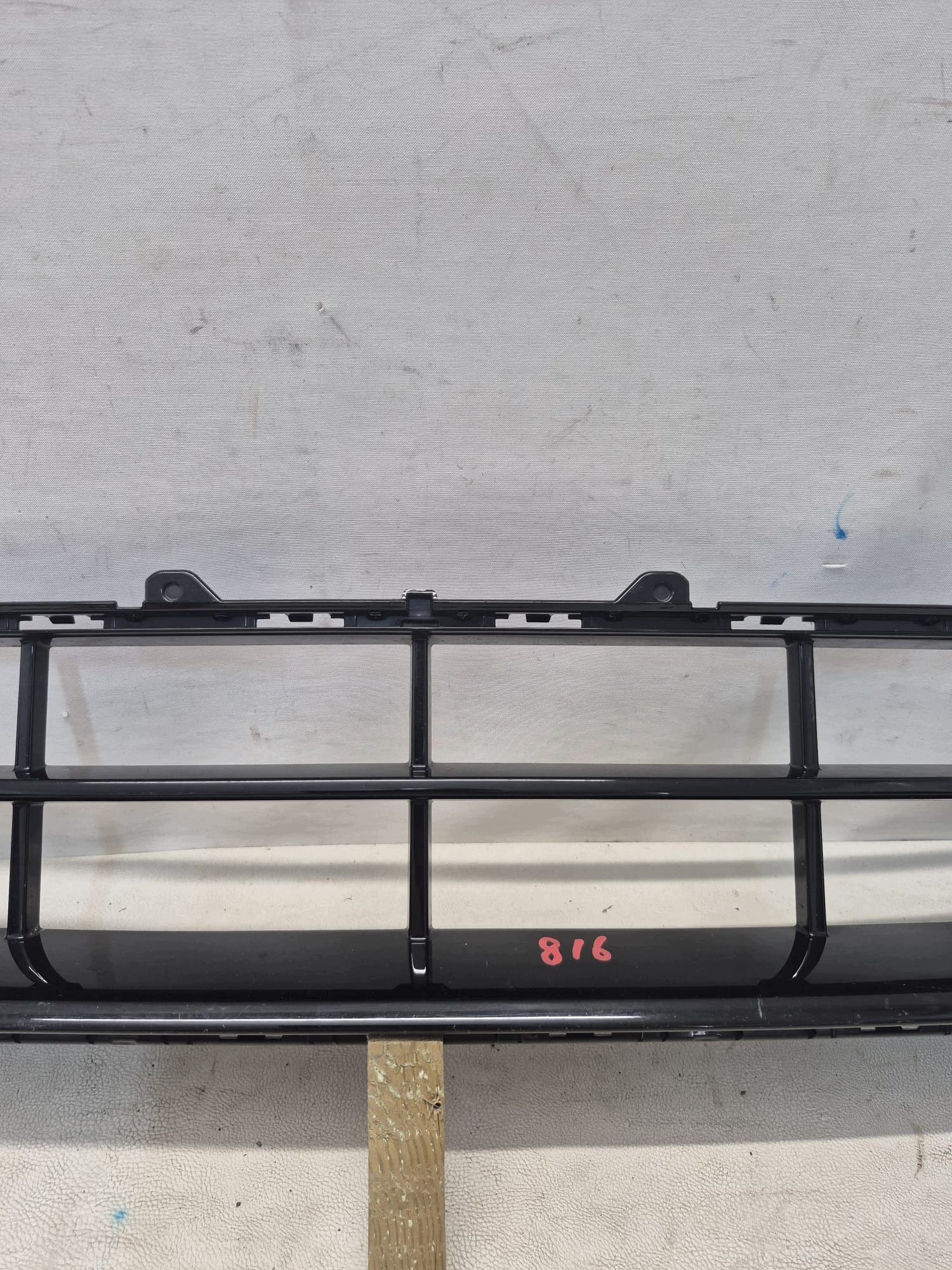 POLESTAR 3 III 24- grid central of a bumper front 32227666