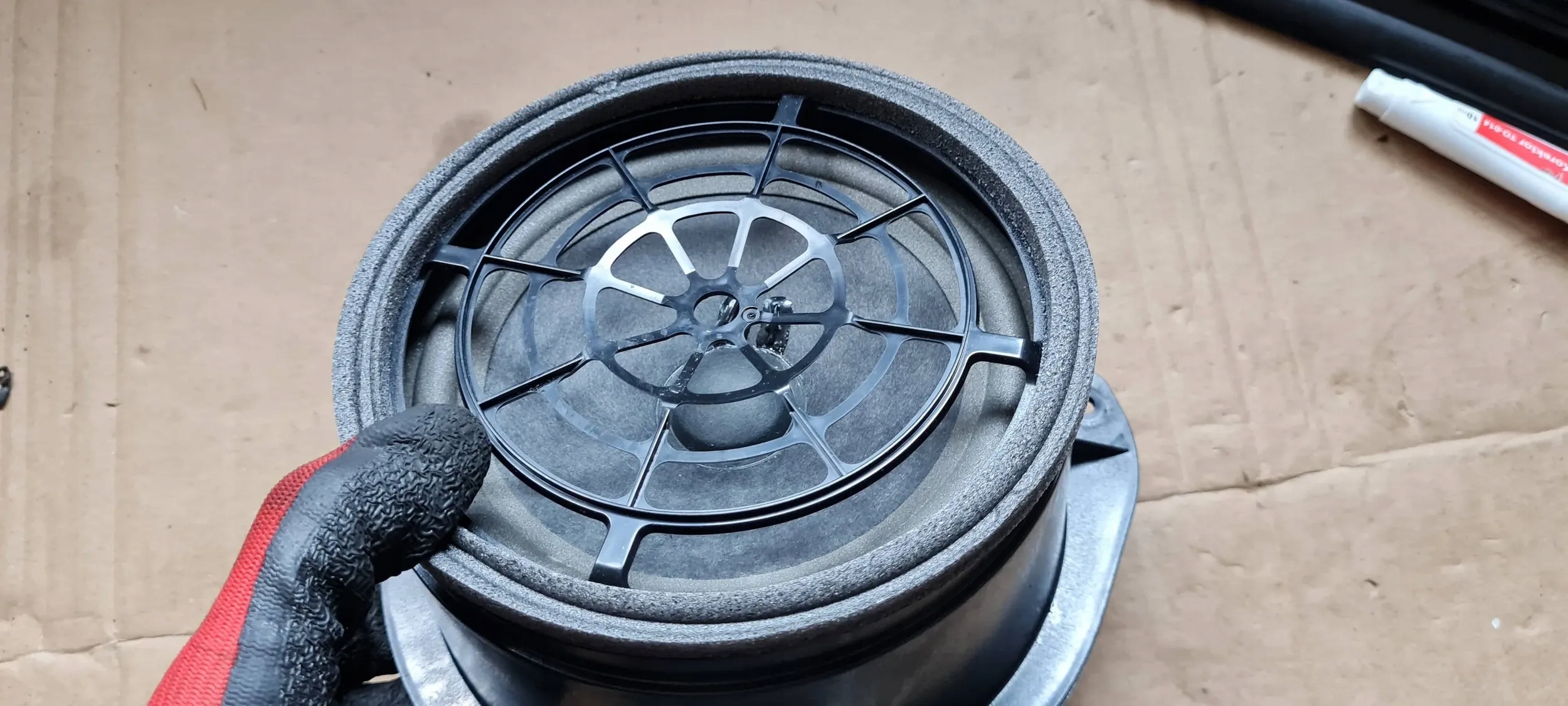 Q7 4M speaker left right rear part rear 4M0035411