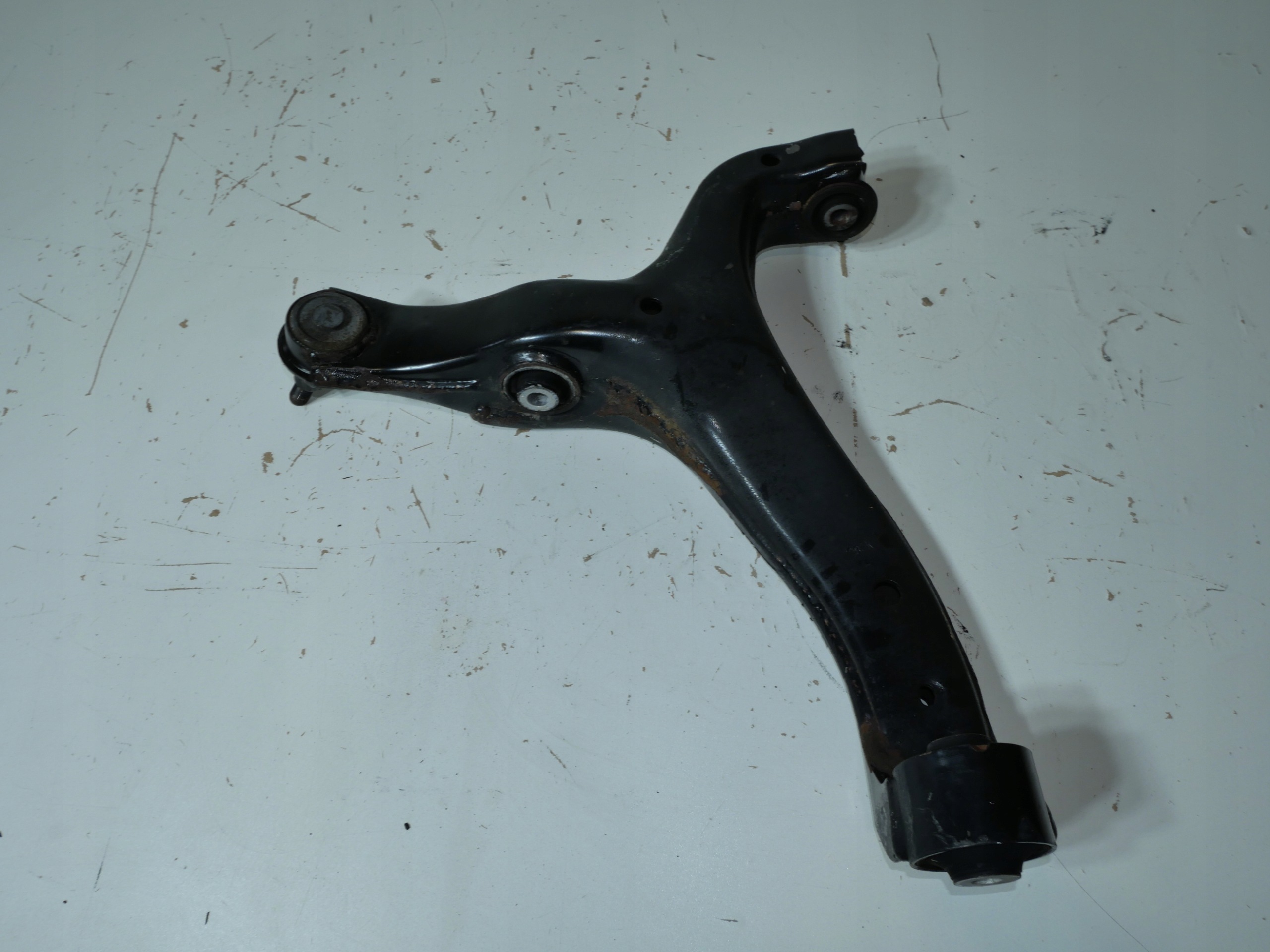 arm front DOL VW AMAROK 2H0