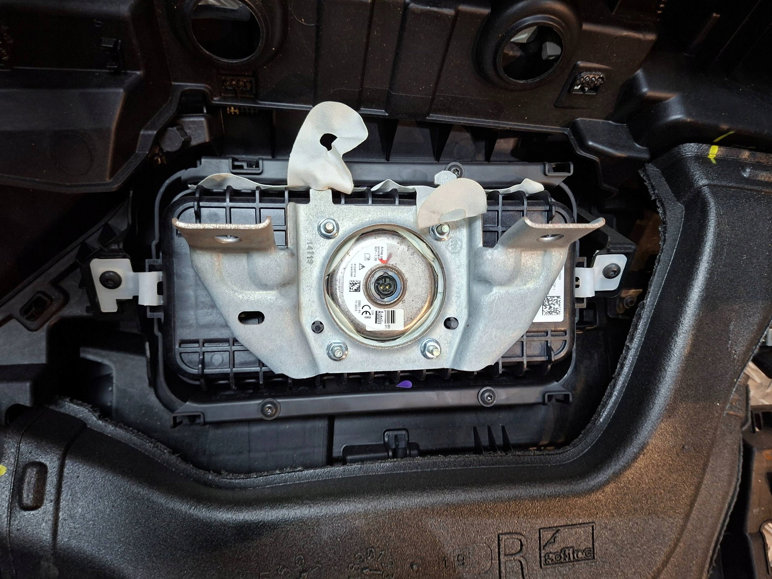 dashboard console RENAULT CLIO V 2019