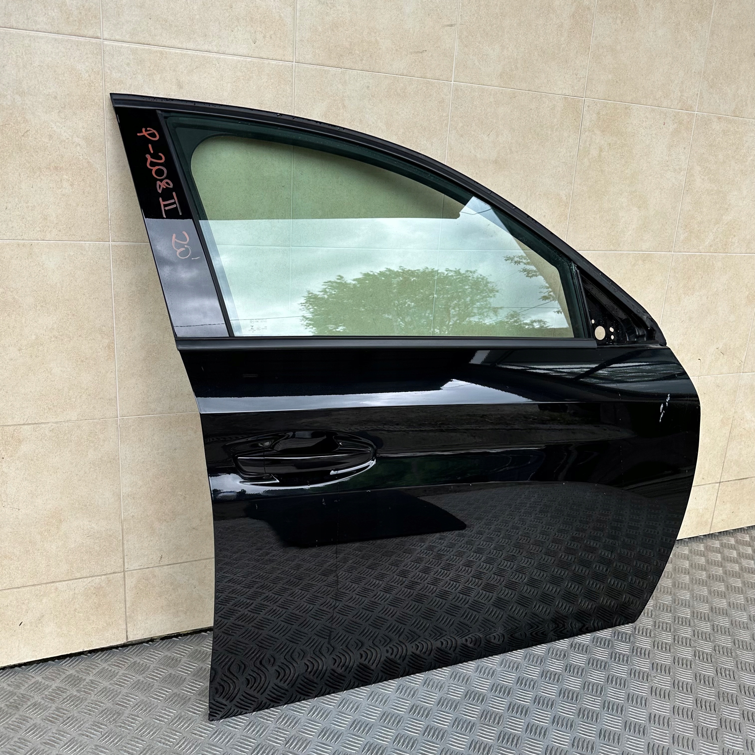 door complete right PEUGEOT 208 II 2020 ROK