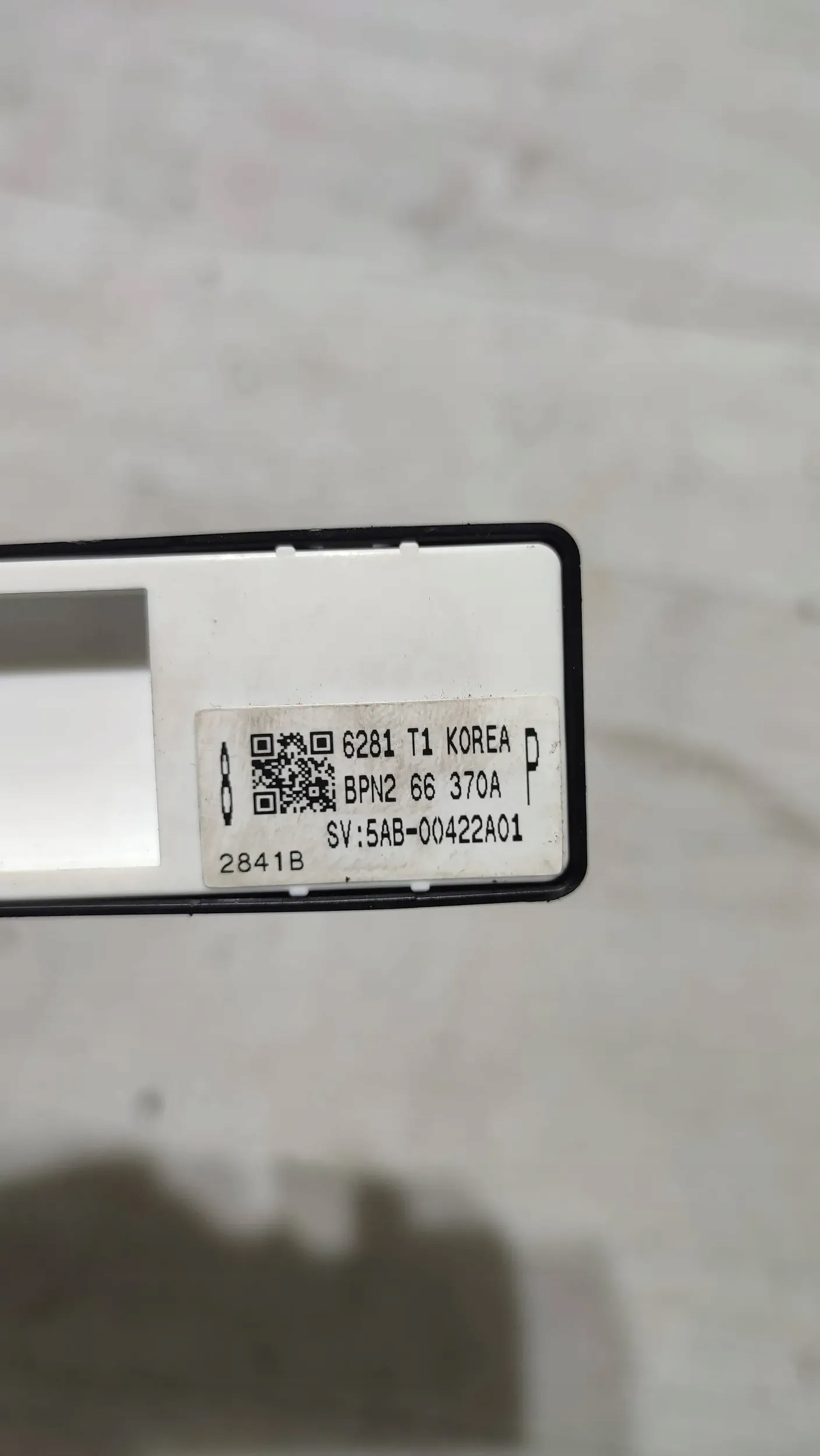 Mazda 3 III BM 17r front side right switch button of the opening windows