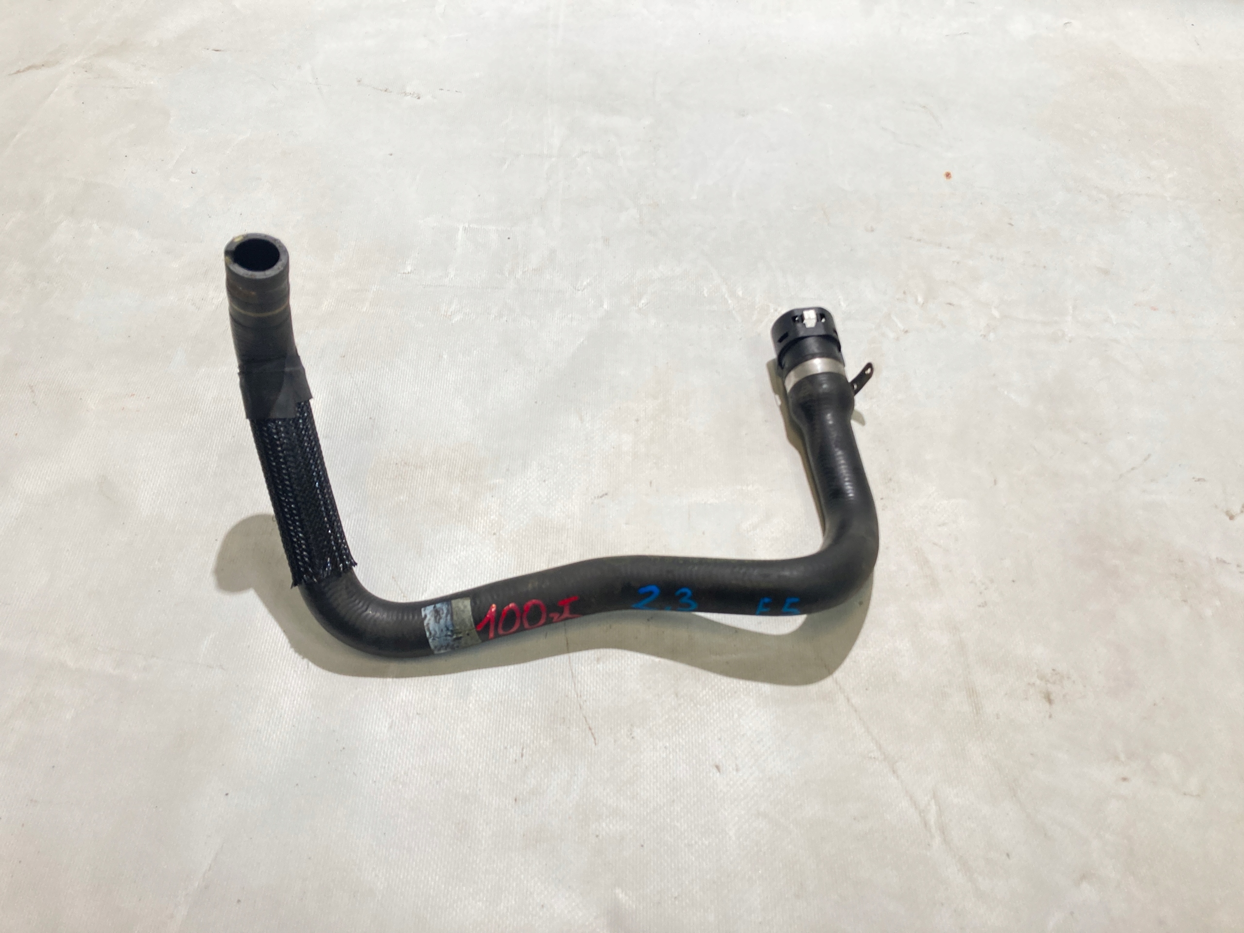 DUCATO LIFT 14- 2.3 JTD E5 vedení vody ventilu EGR