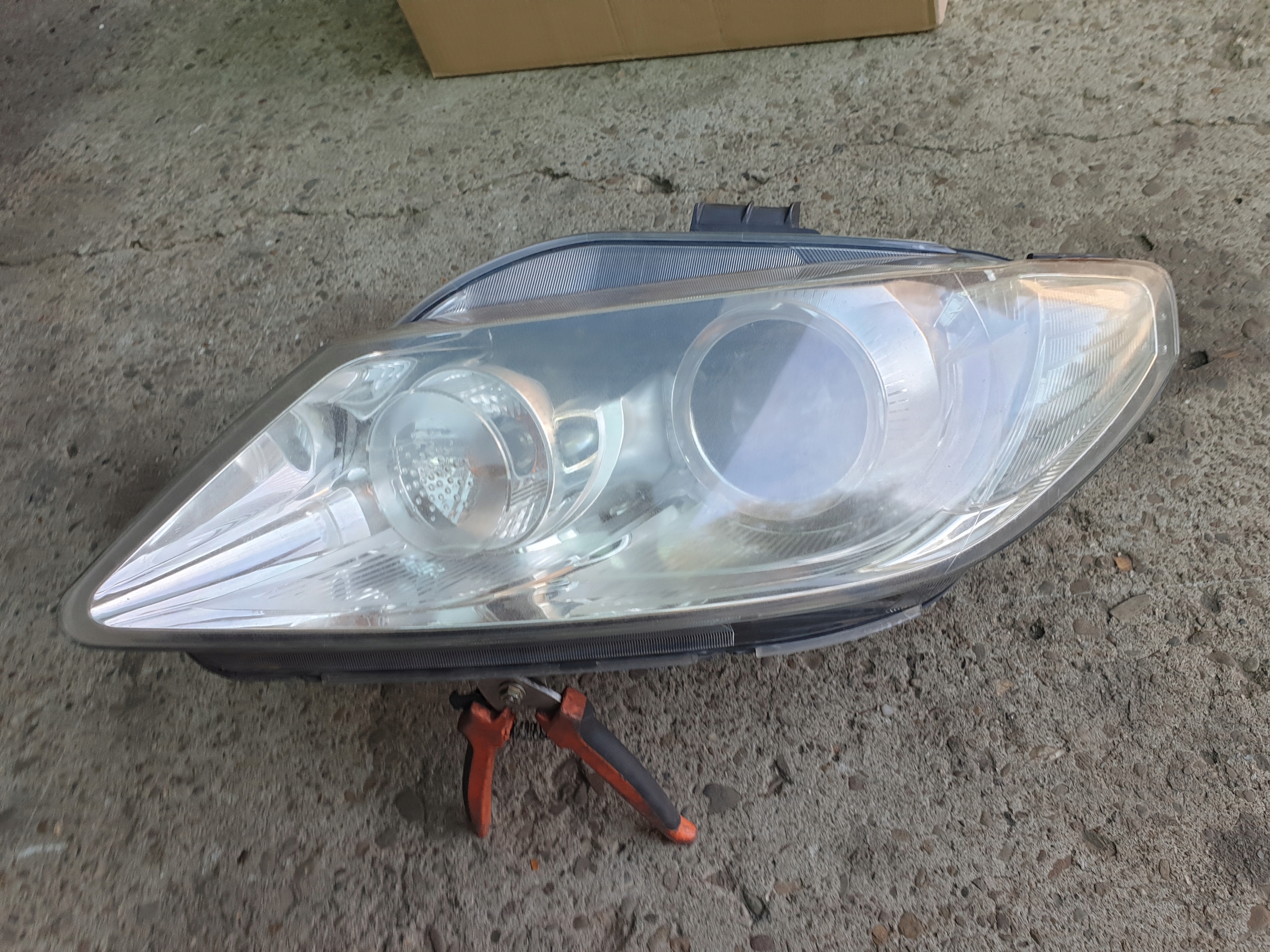 light front left XENON SEAT EXEO 2009-2013 3R1941007E
