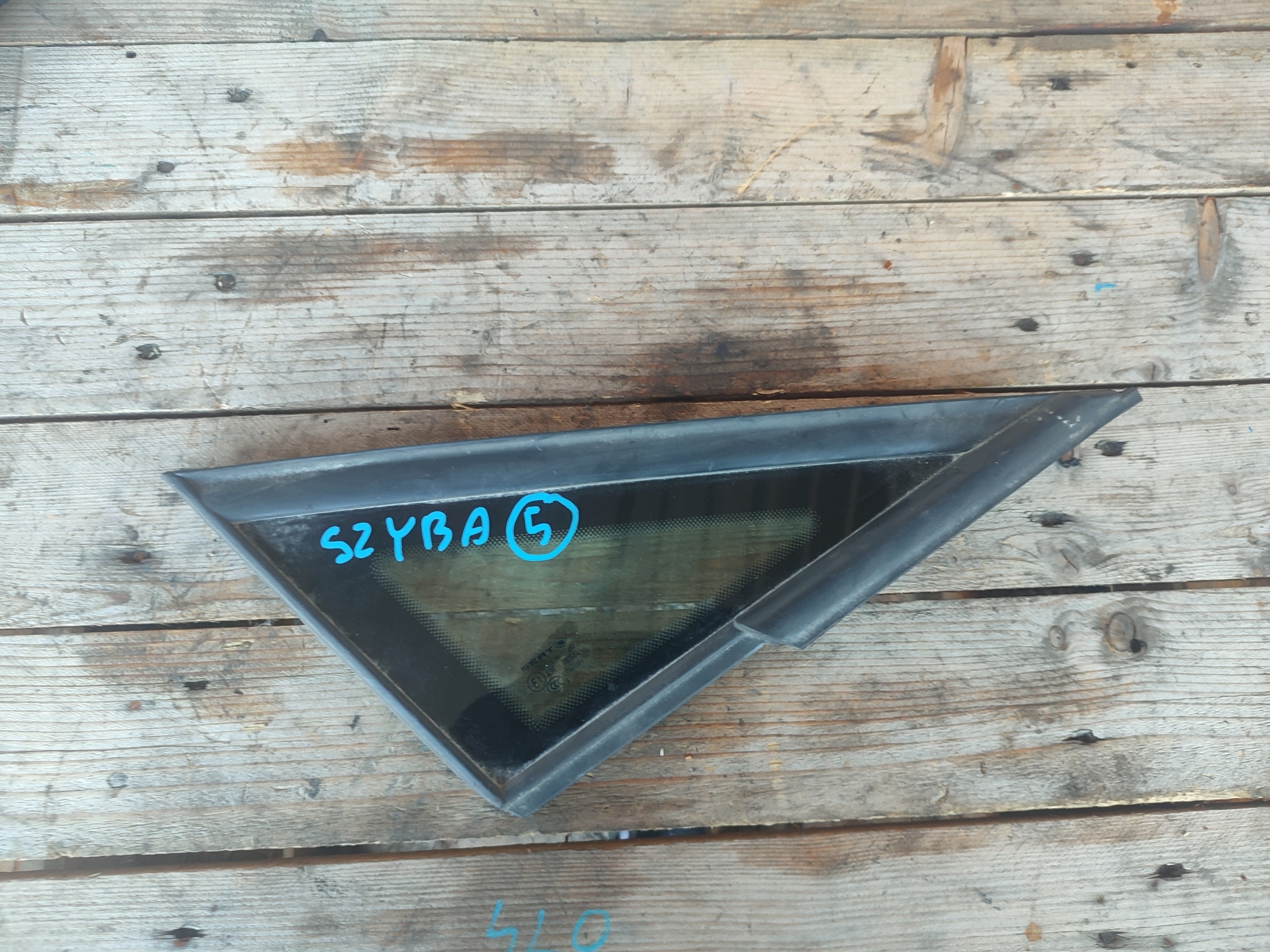 window bodywork right front IBIZA 6J0845412