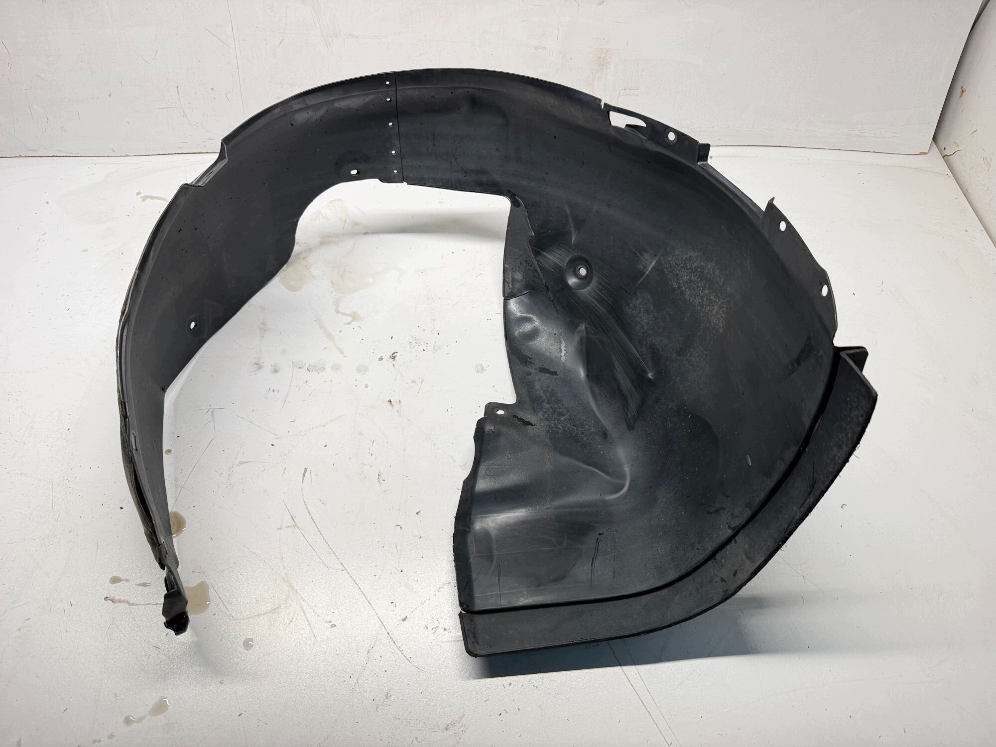 mudguard right front HYUNDAI I30 III 86814-G4000 2017