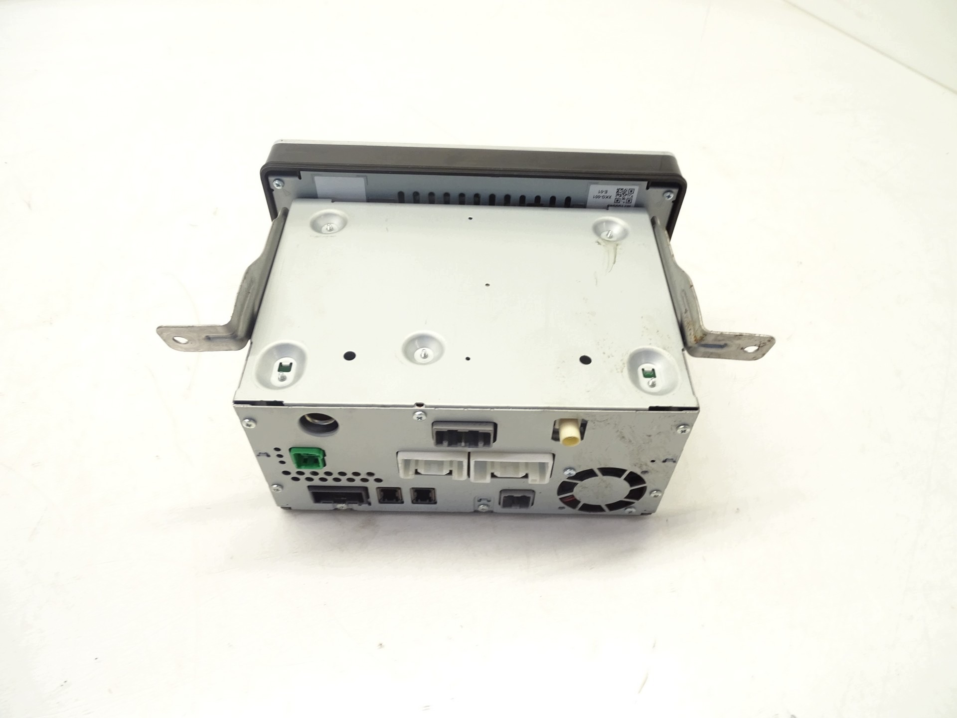 RADIO Navigation MITSUBISHI L200 8740A038 2020 R0K
