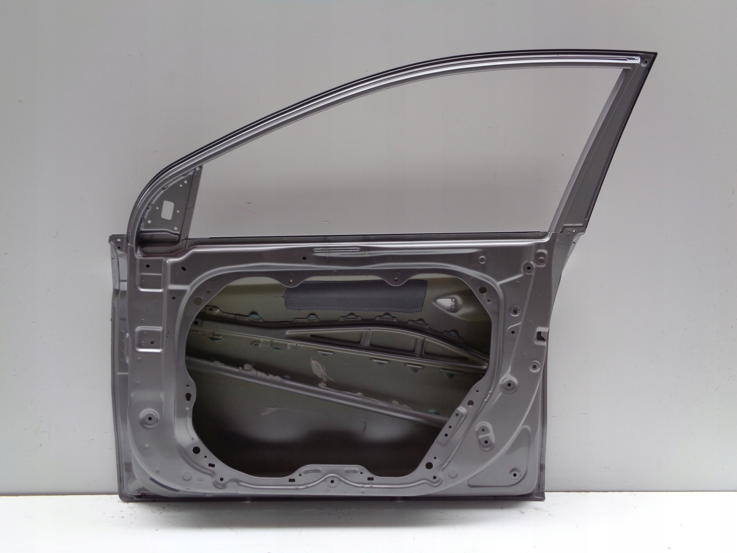 door right front HYUNDAI IONIQ 17- NR 47667