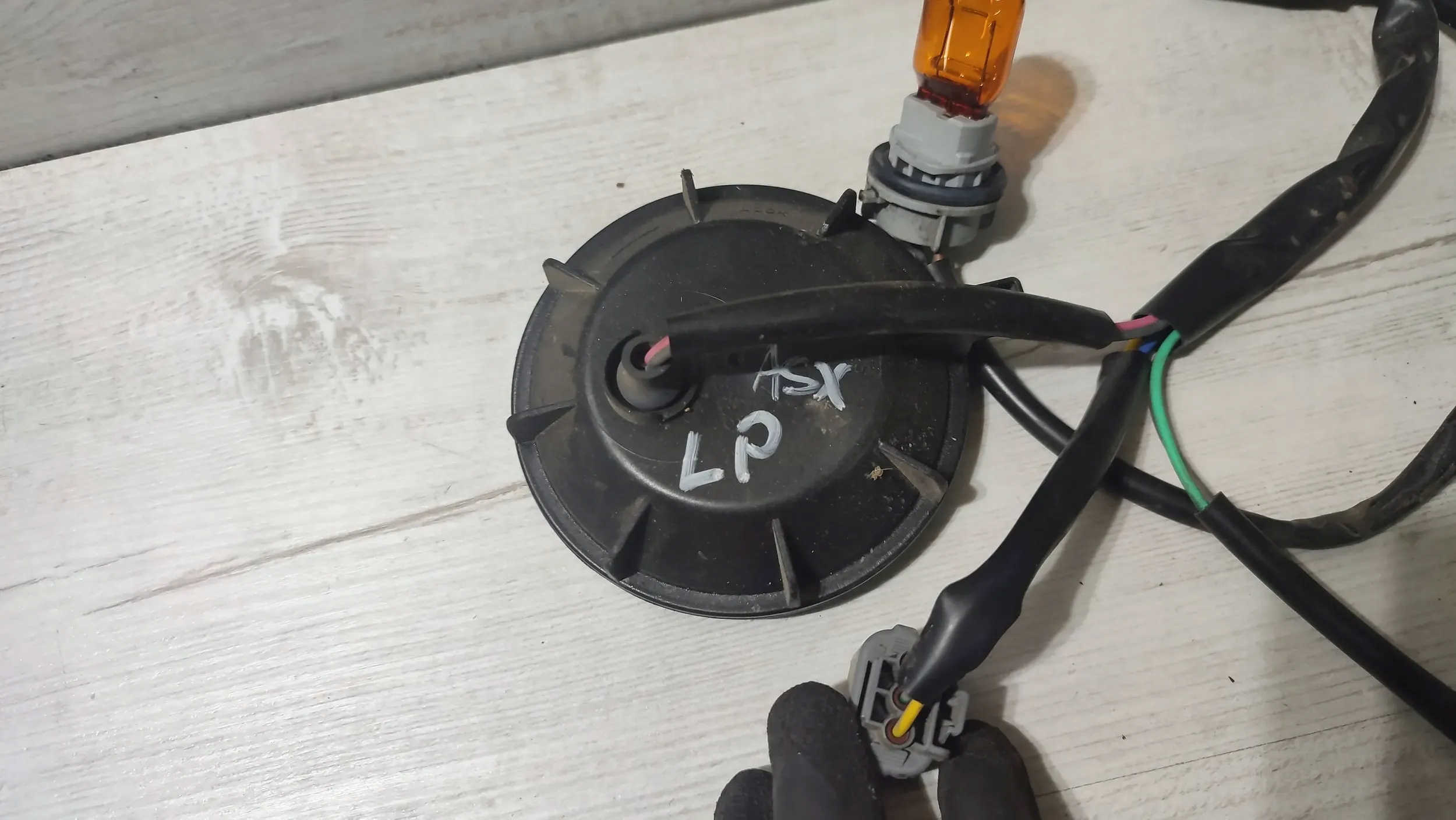 Mitsubishi ASX 18r. 1.6DiD bundle lights front