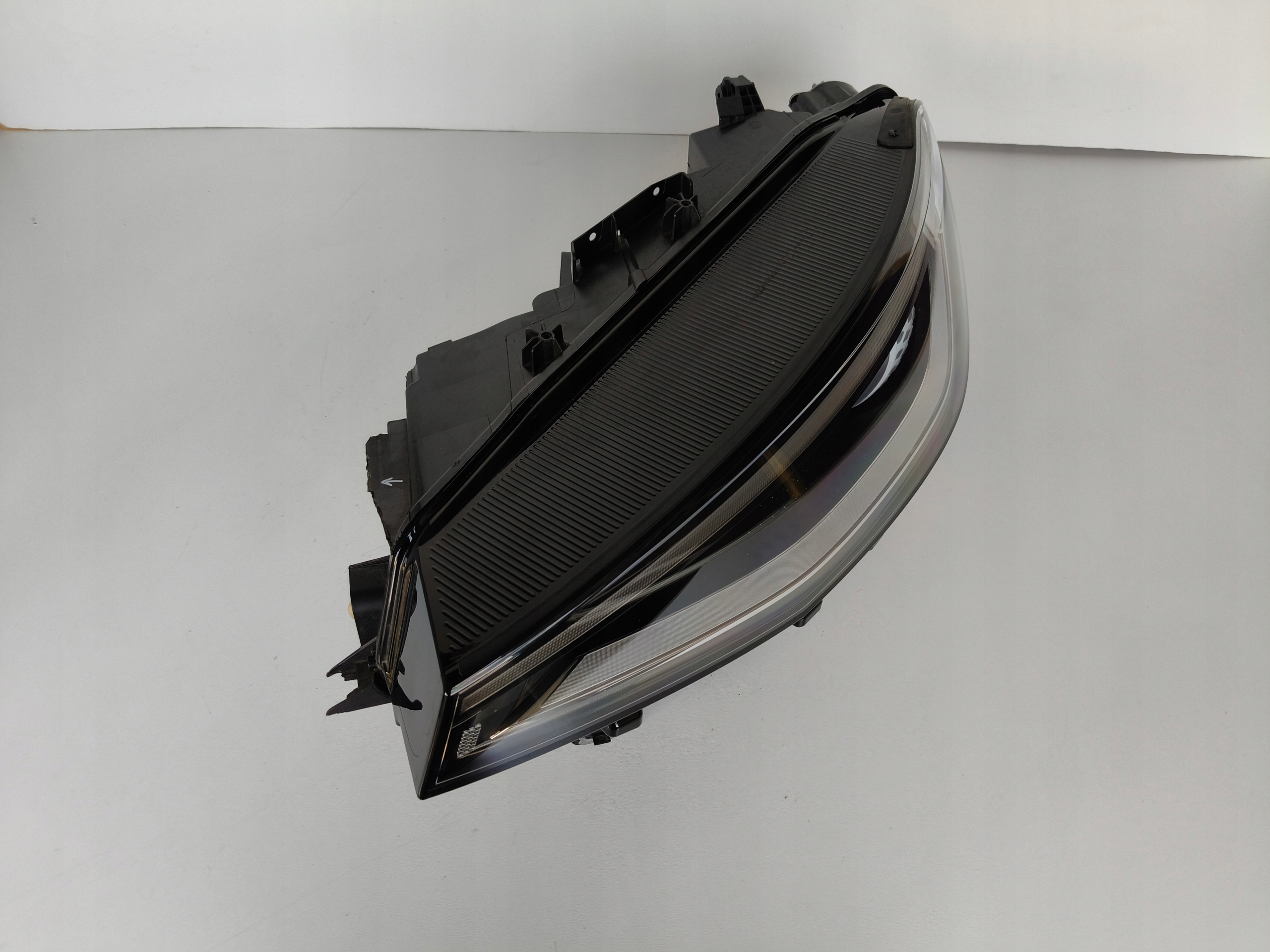 light left REFLEKTOR AUDI A6 C6 4F 4F0 04-08 XENON positioning