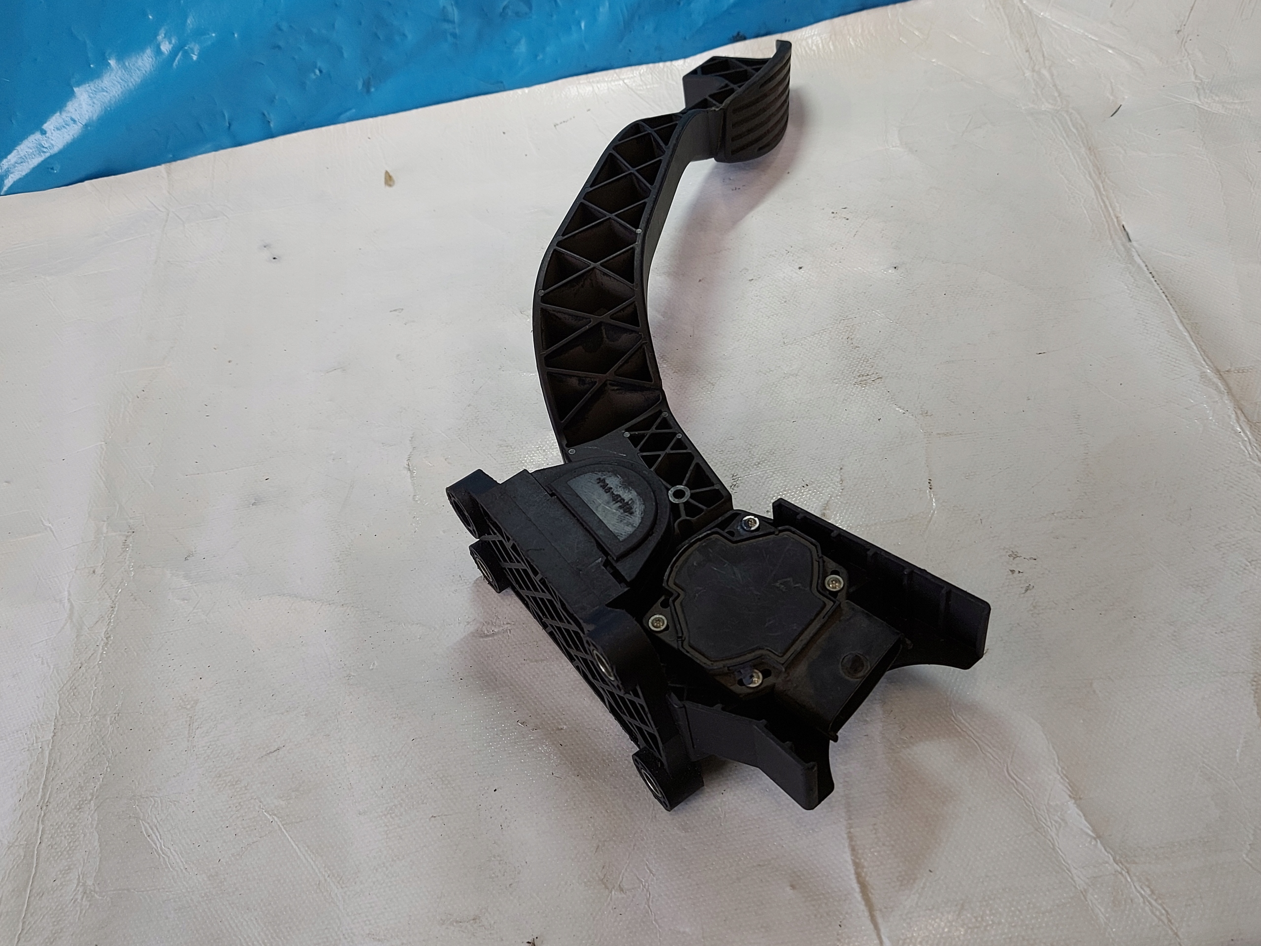 accelerator pedal FIAT DUCATO JTD 1337493080