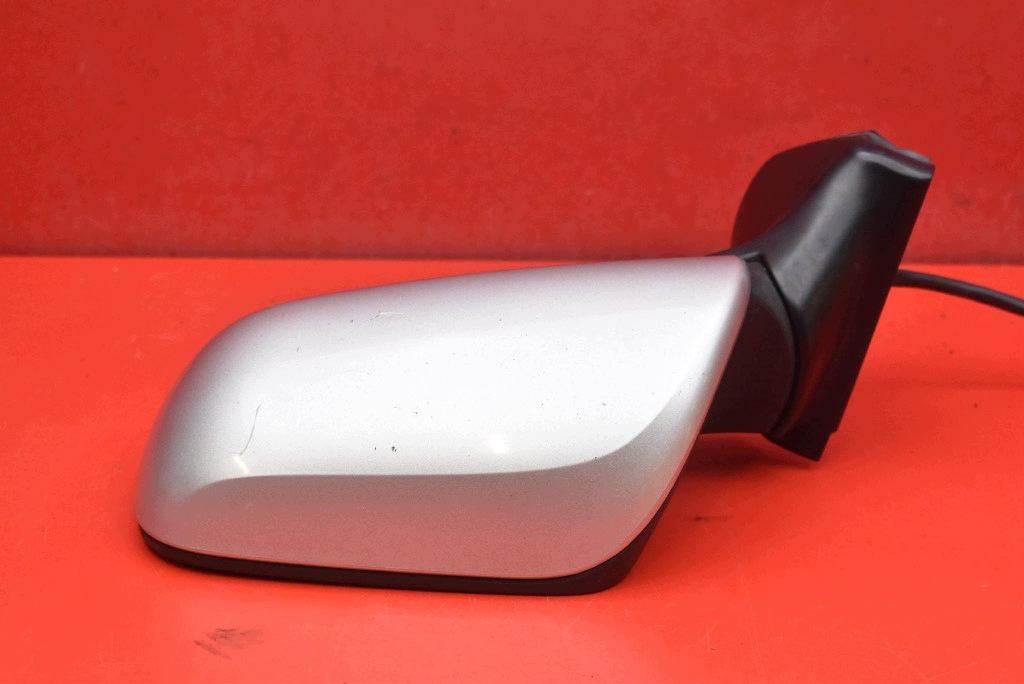 mirror left silver EU 024112 TOYOTA AURIS 1 and 06-09 5 PIN